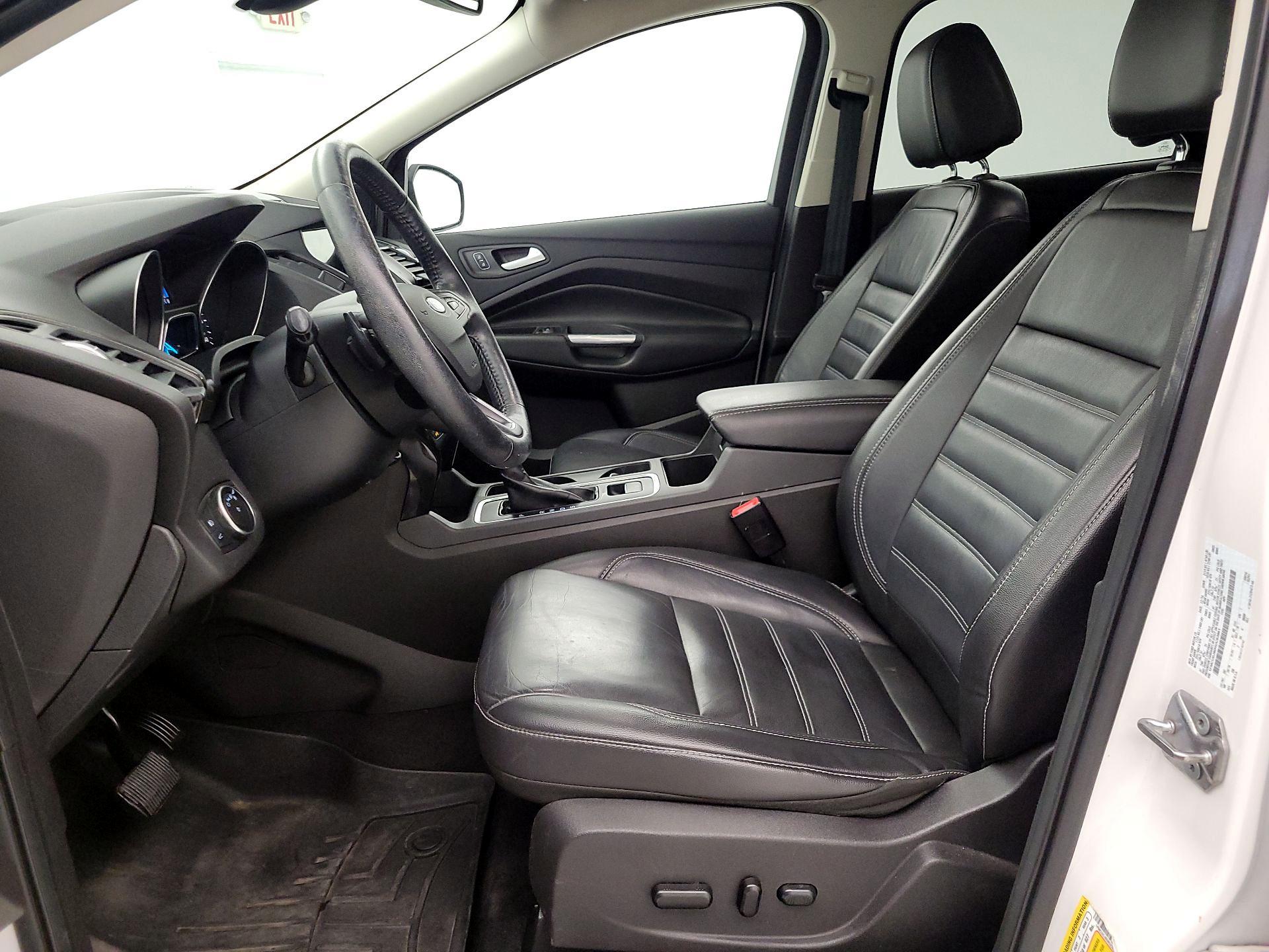 Thumbnail: 2017 Ford Escape - 11