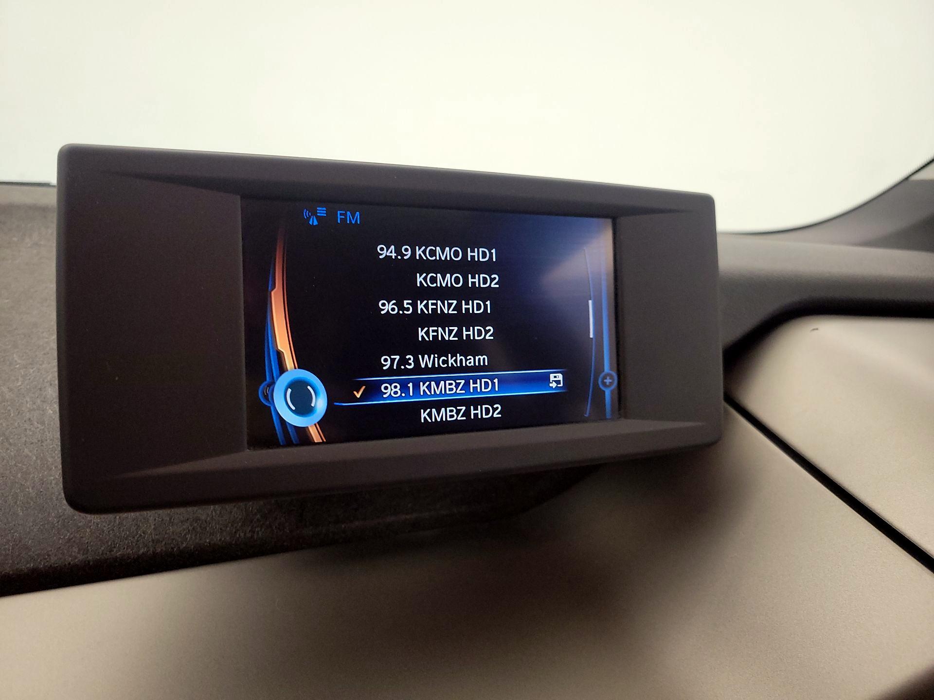 Thumbnail: 2017 BMW i3 - 16