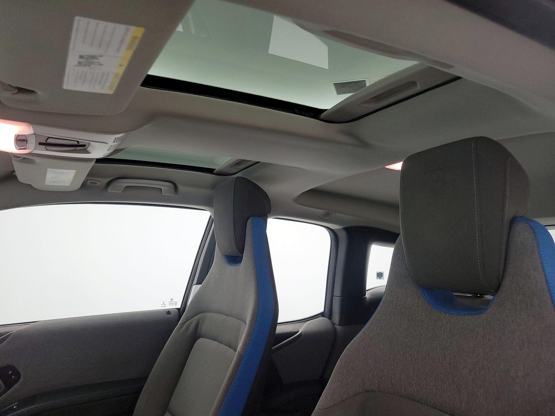 Thumbnail: 2017 BMW i3 - 20