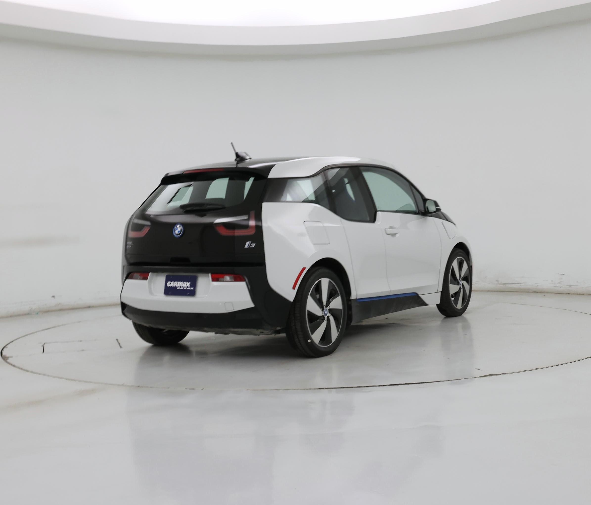 Thumbnail: 2017 BMW i3 - 8