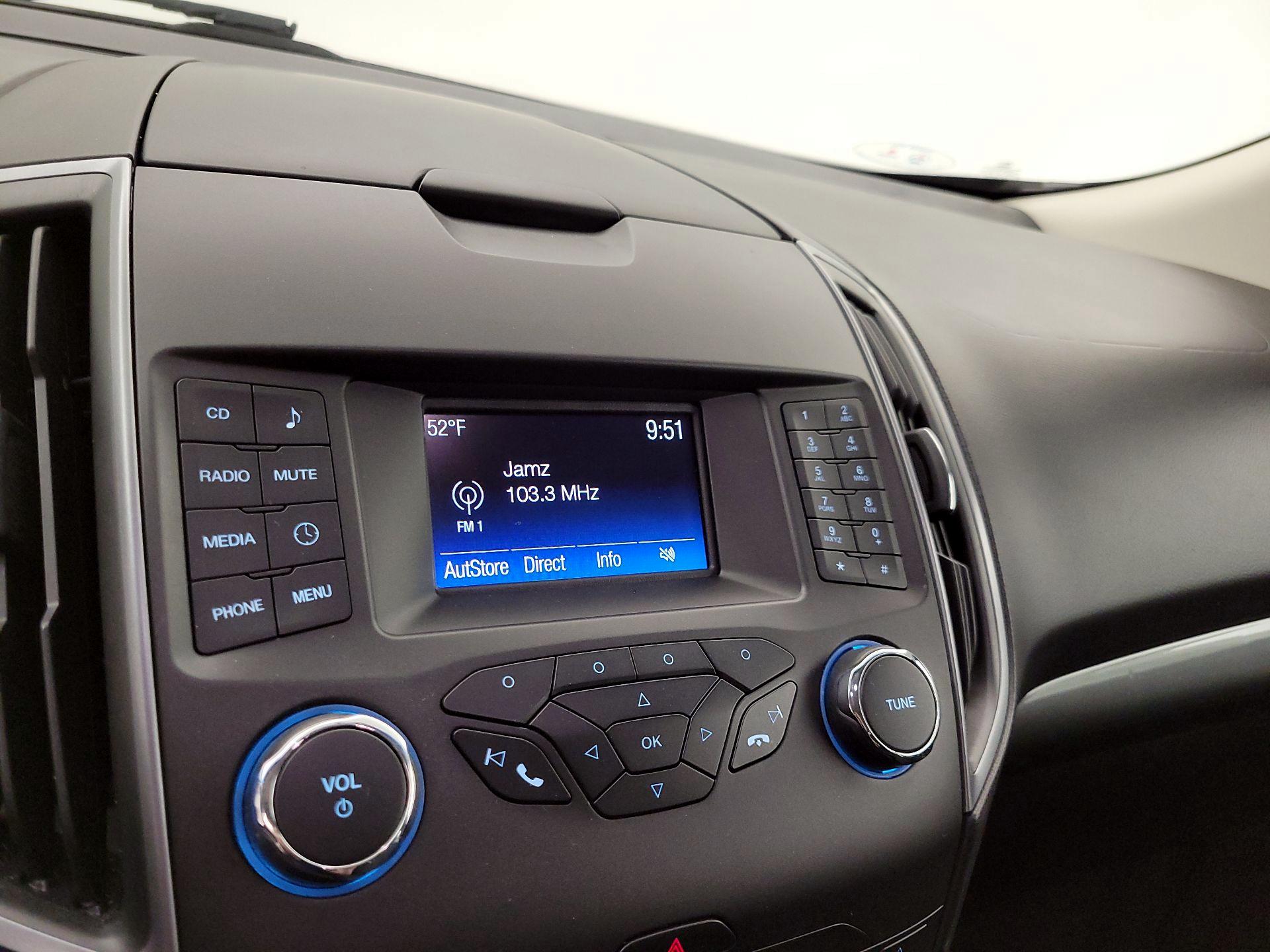 Thumbnail: 2017 Ford Edge - 15