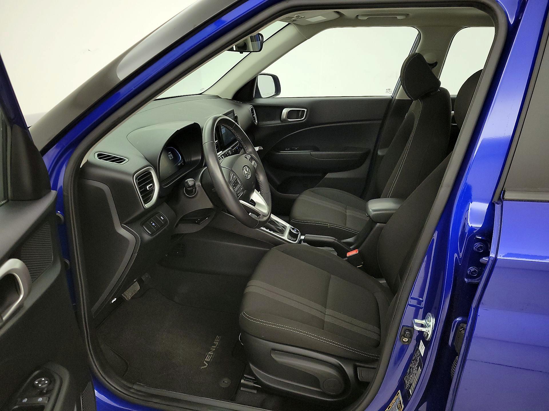 Thumbnail: 2025 Hyundai Venue - 11