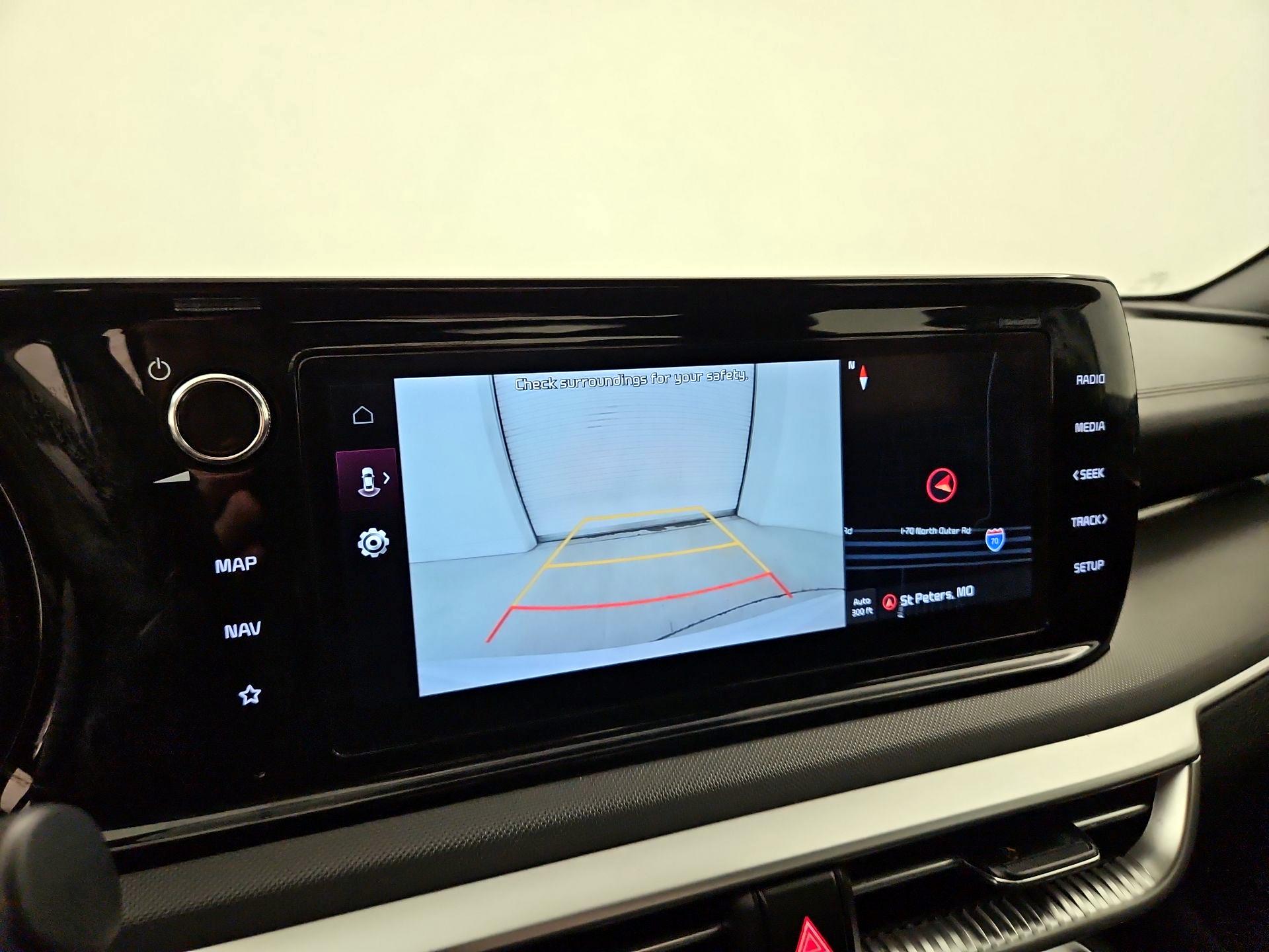 Thumbnail: 2022 Kia K5 - 15