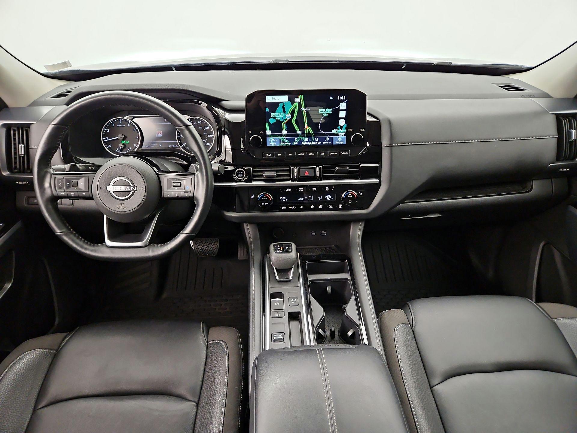 Thumbnail: 2023 Nissan Pathfinder - 9