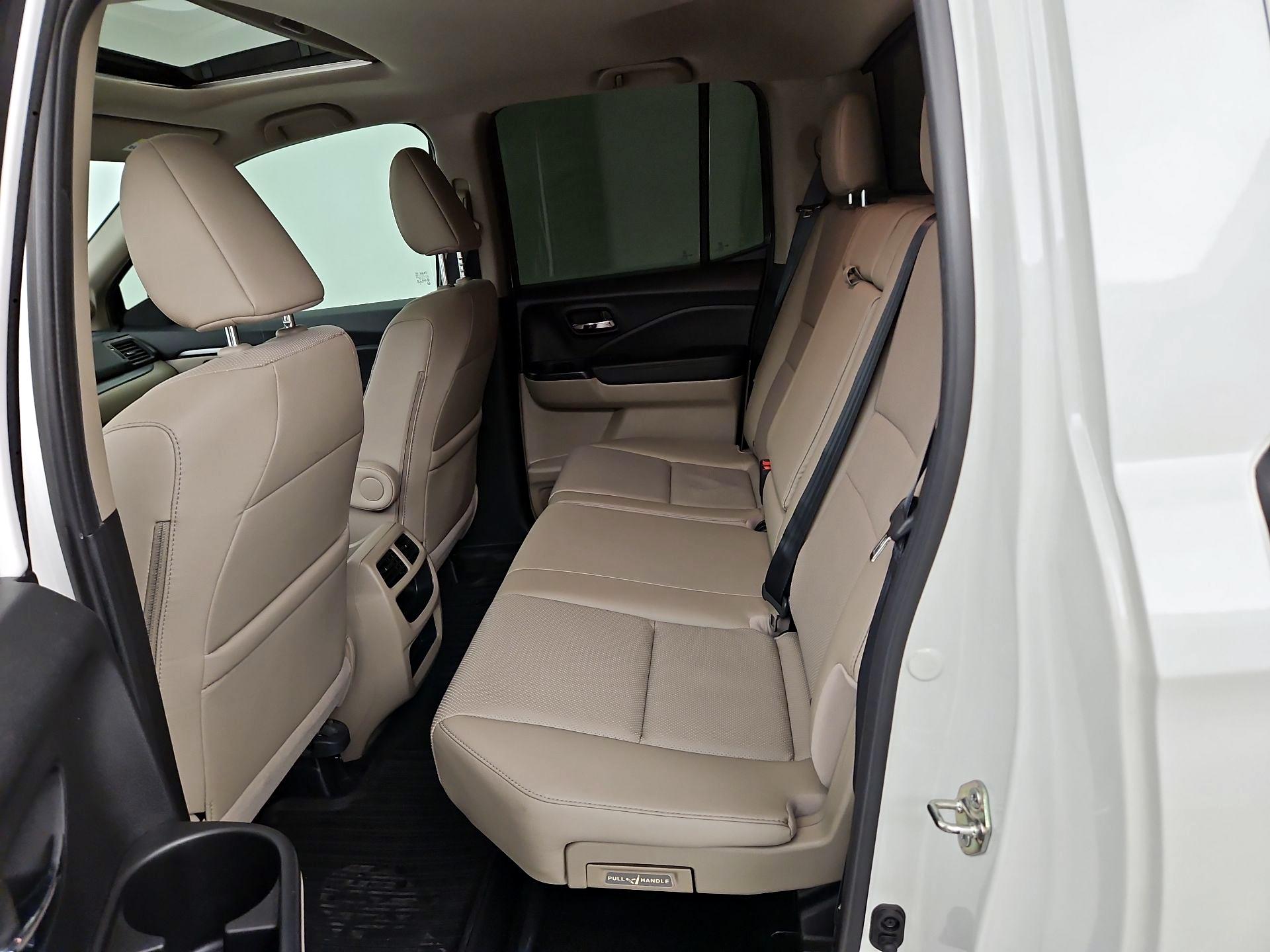 Thumbnail: 2019 Honda Ridgeline - 20