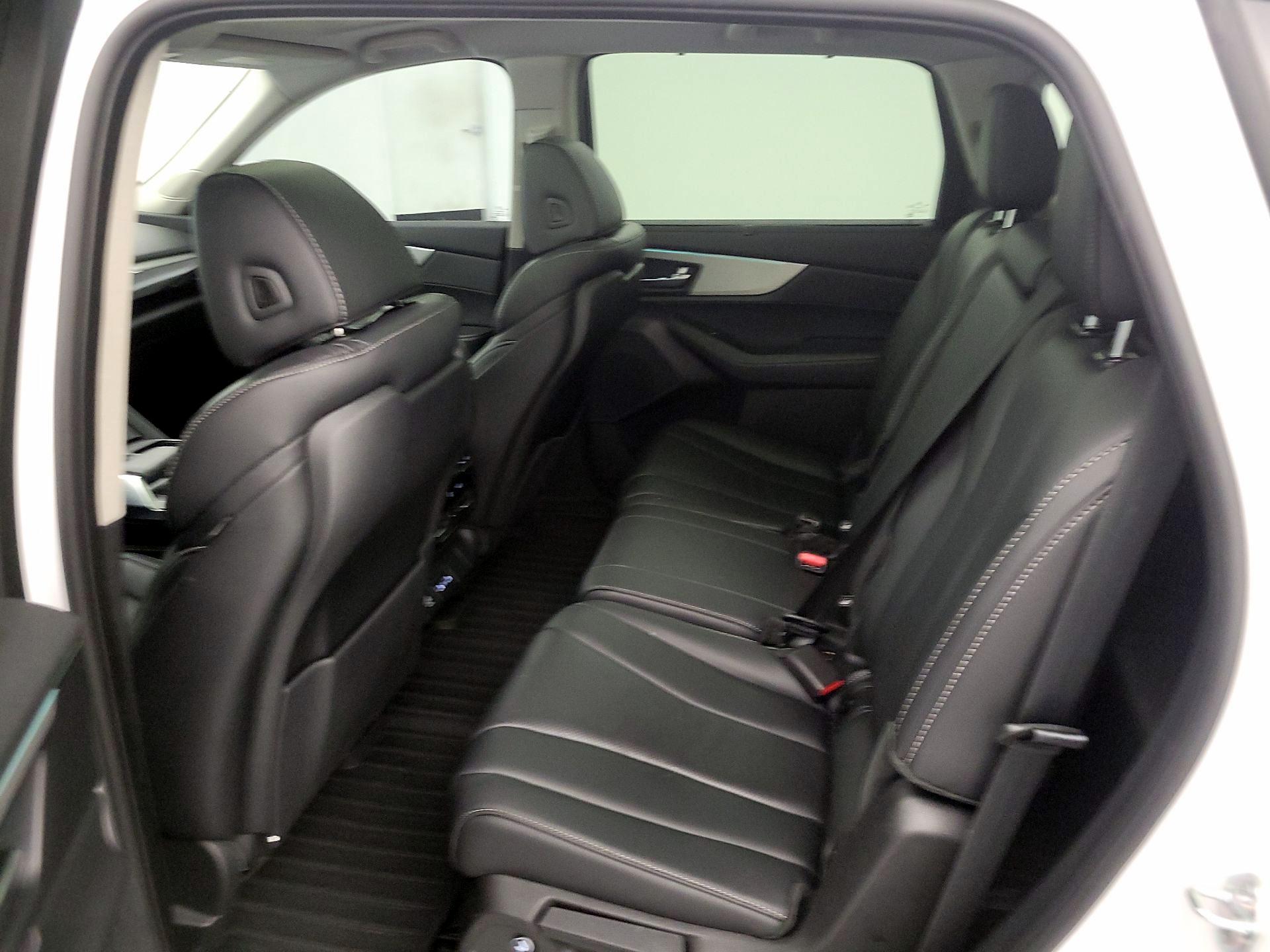 Thumbnail: 2024 Acura MDX - 20