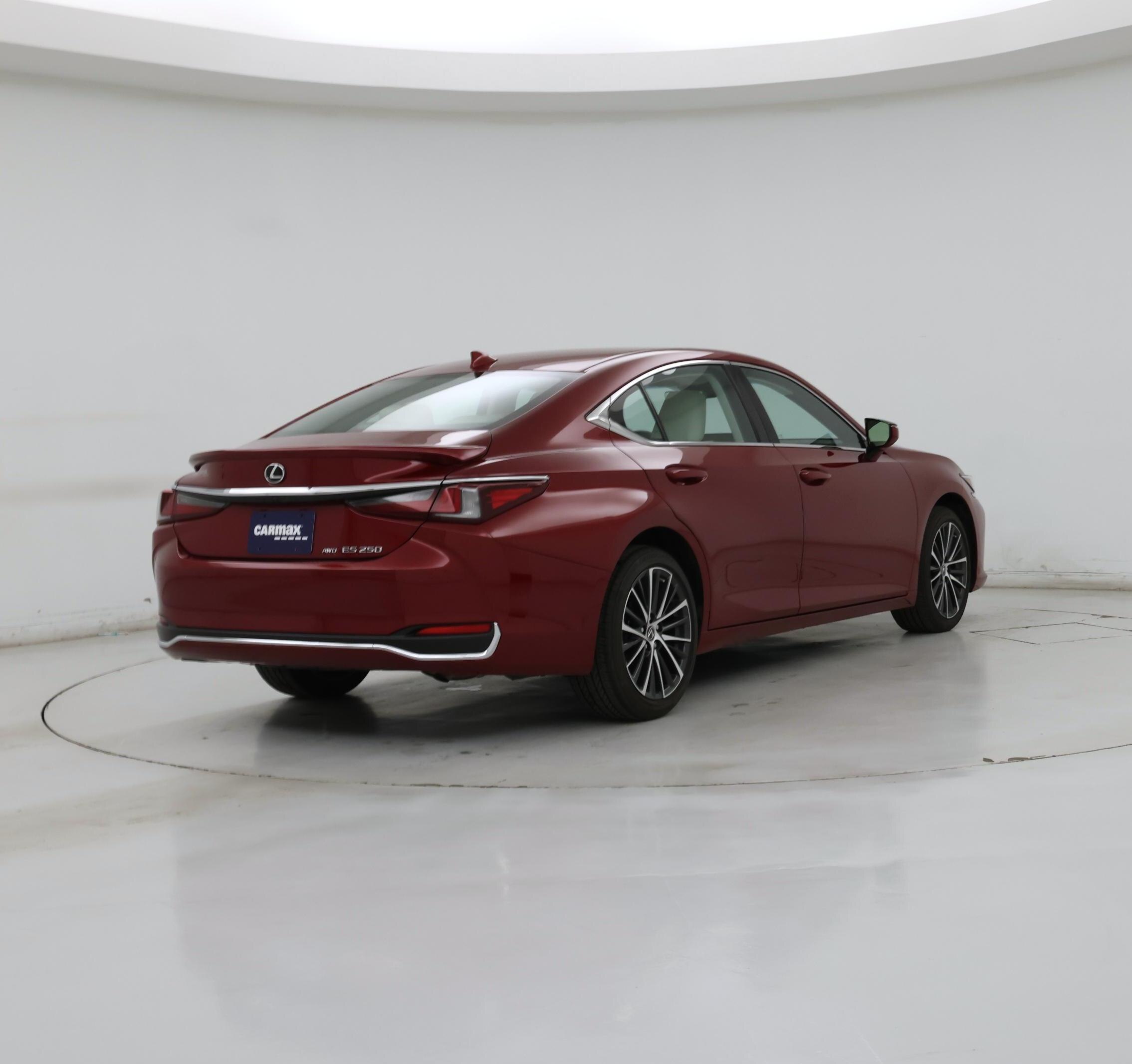 Thumbnail: 2022 Lexus ES - 8