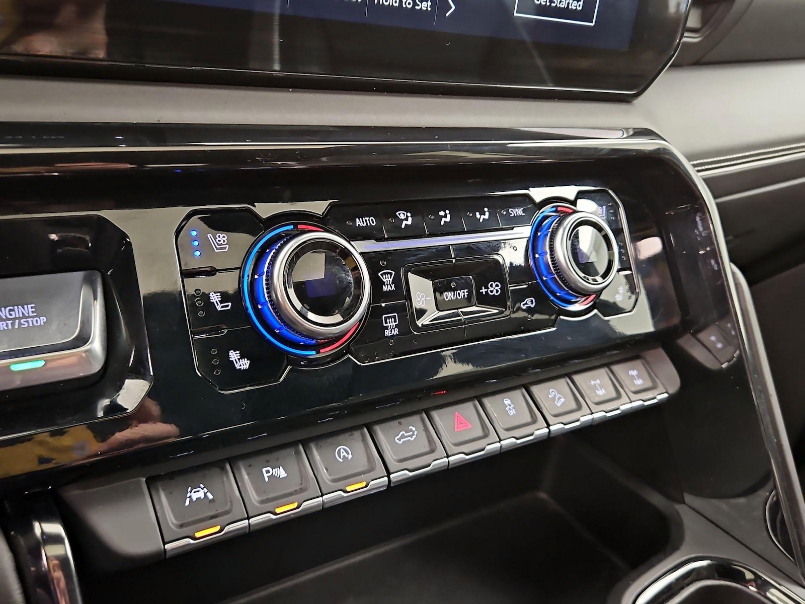 2024 GMC Sierra 1500 AT4X - Photo 17