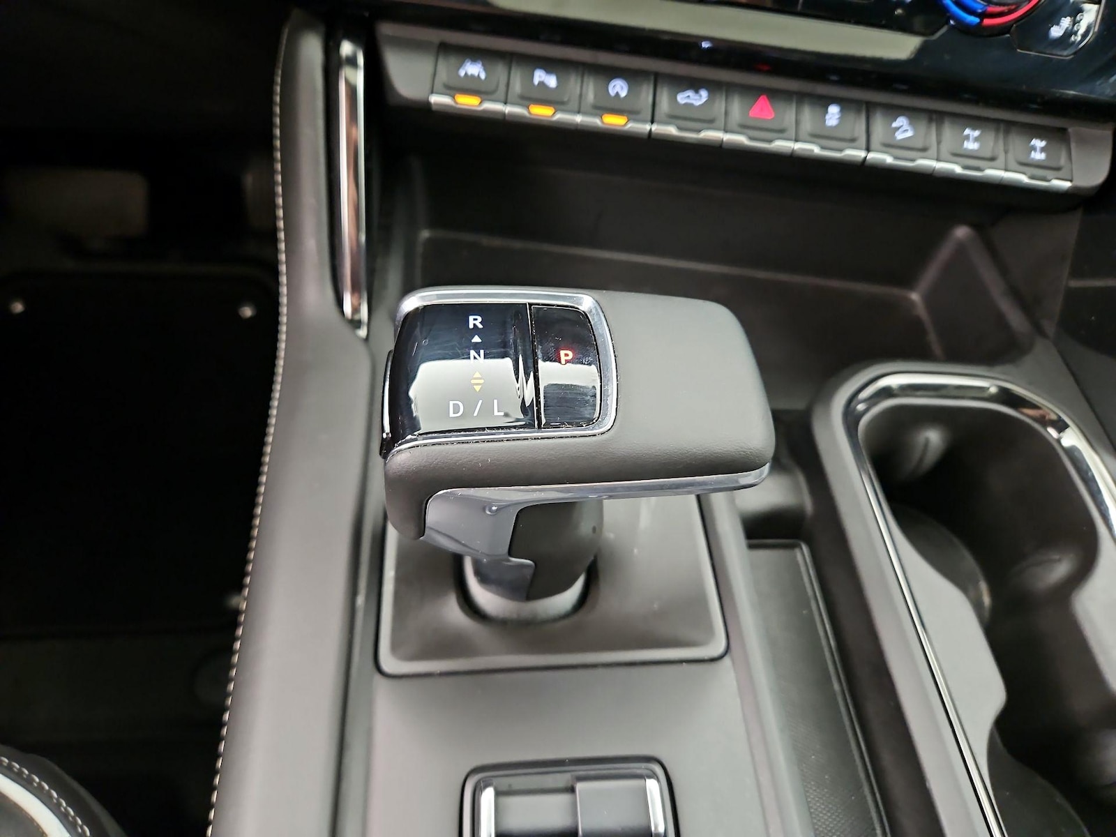 2024 GMC Sierra 1500 AT4X - Photo 18