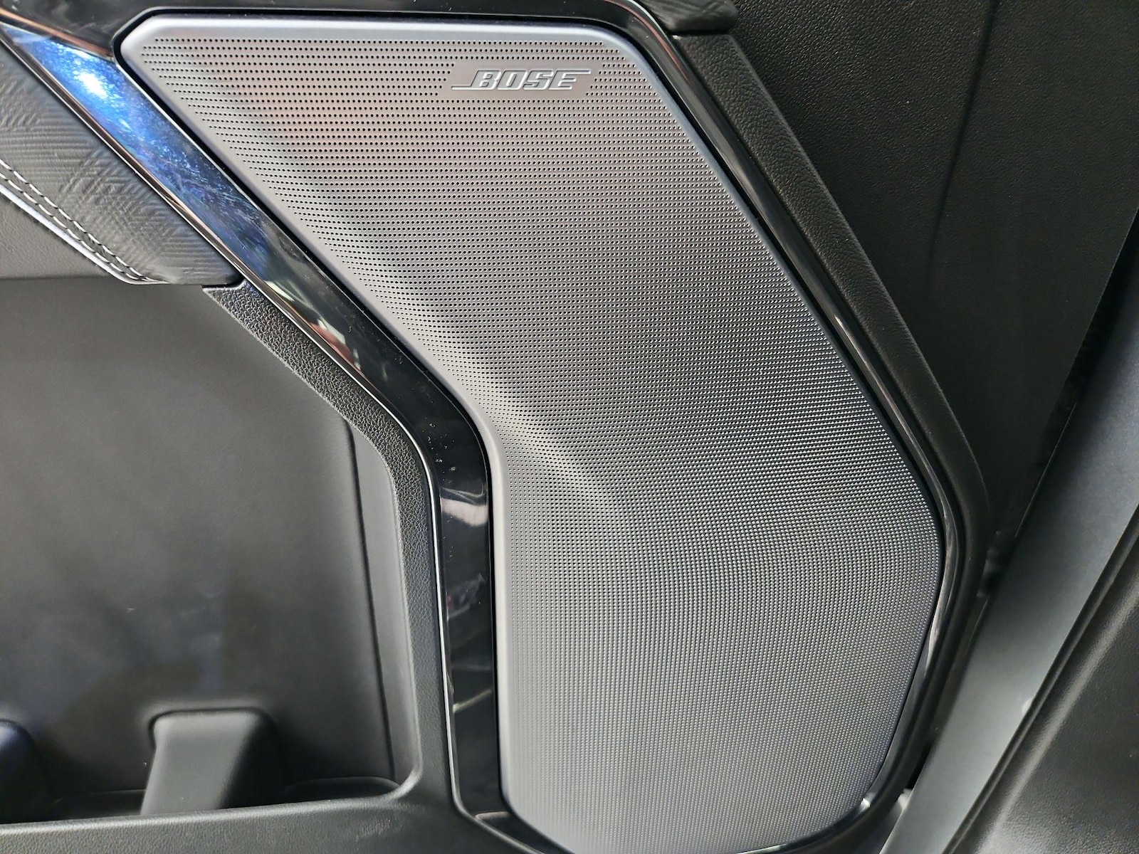 2024 GMC Sierra 1500 AT4X - Photo 24