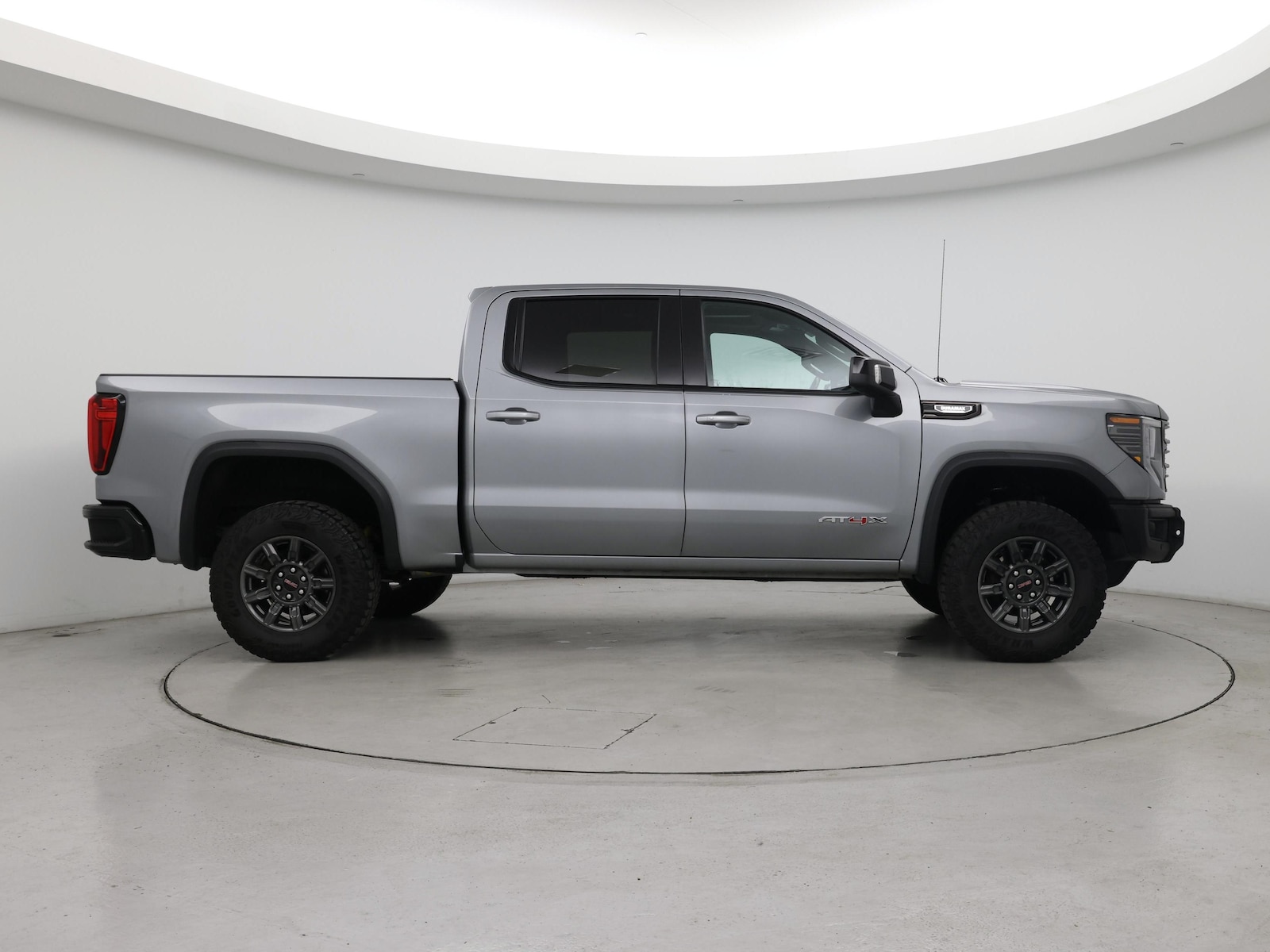 2024 GMC Sierra 1500 AT4X - Photo 8