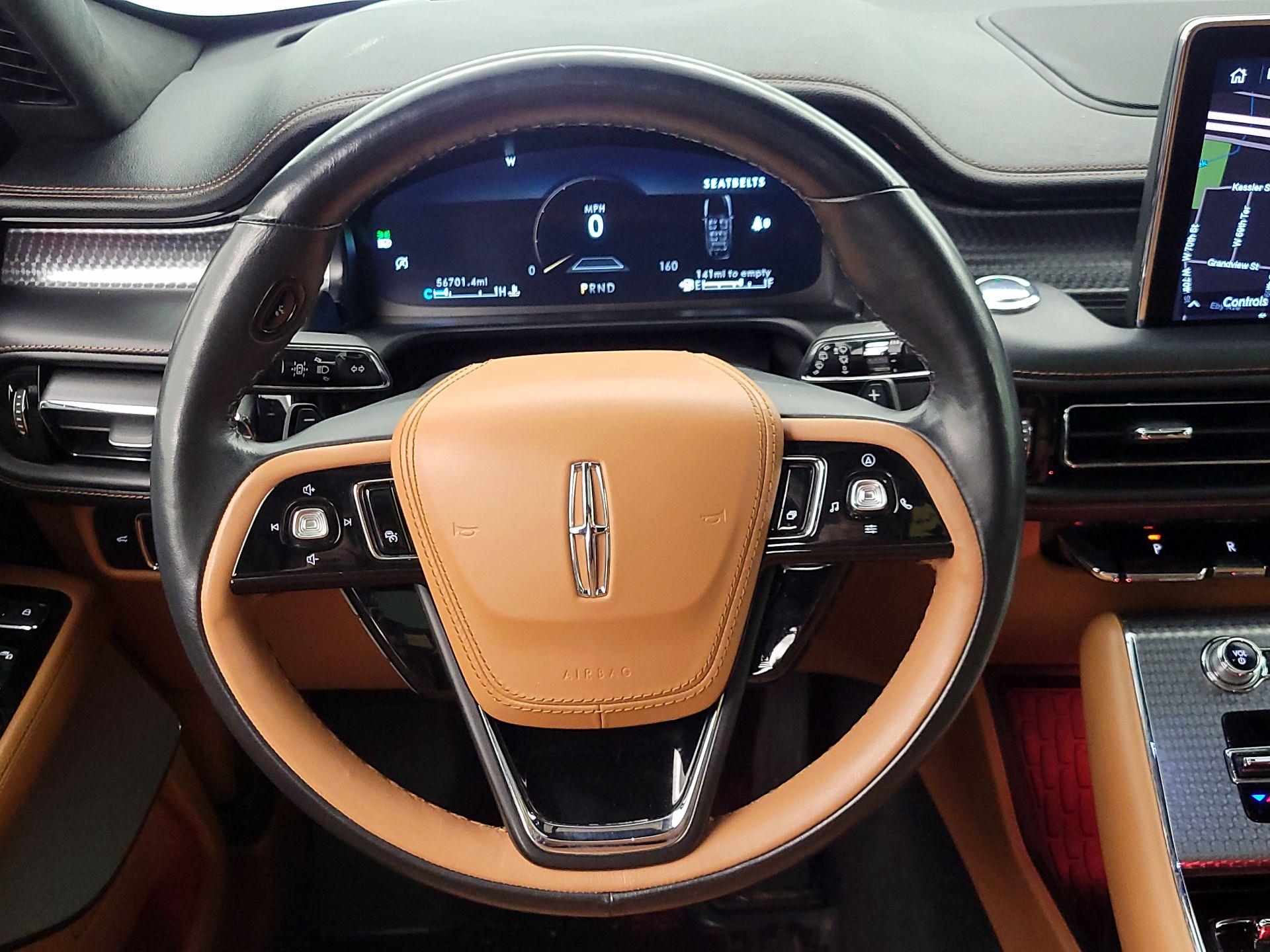 Thumbnail: 2023 Lincoln Aviator - 10