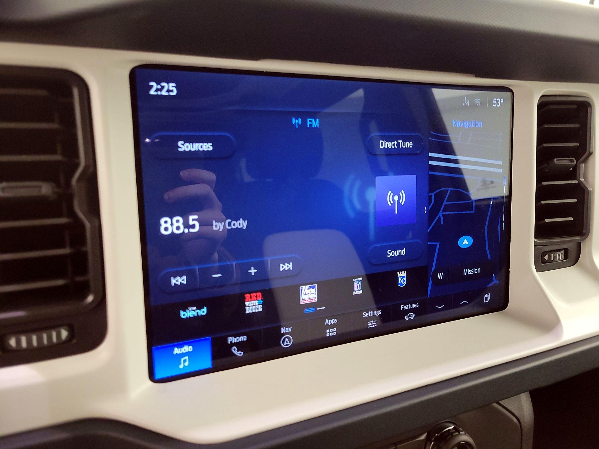 Thumbnail: 2025 Ford Bronco - 16