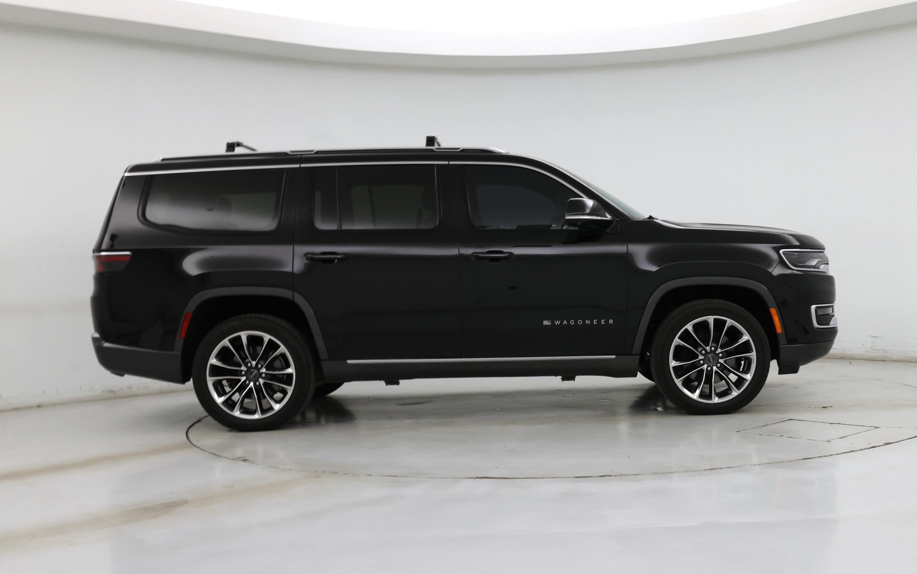 Thumbnail: 2022 Jeep Wagoneer - 7