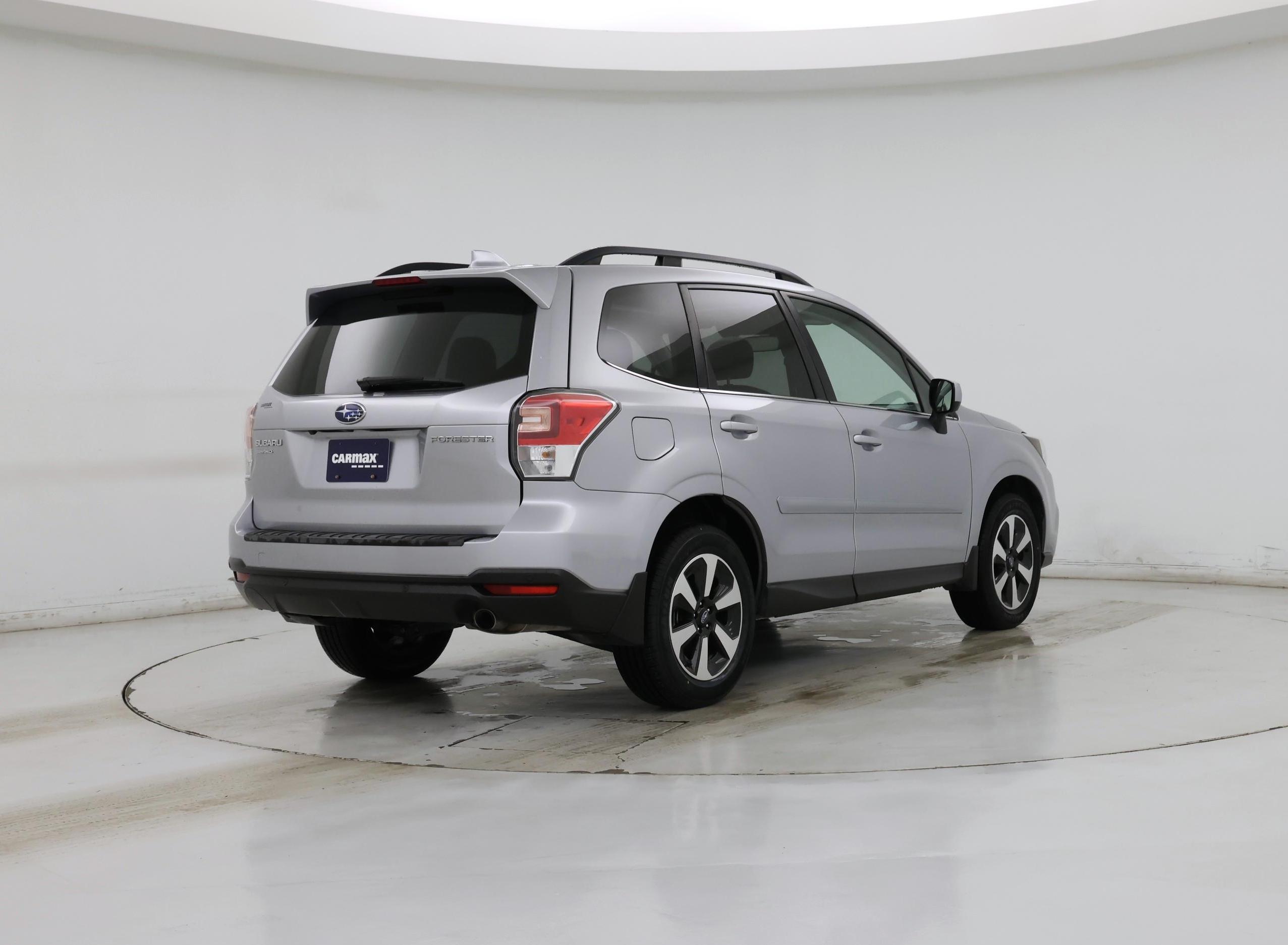 Thumbnail: 2018 Subaru Forester - 8