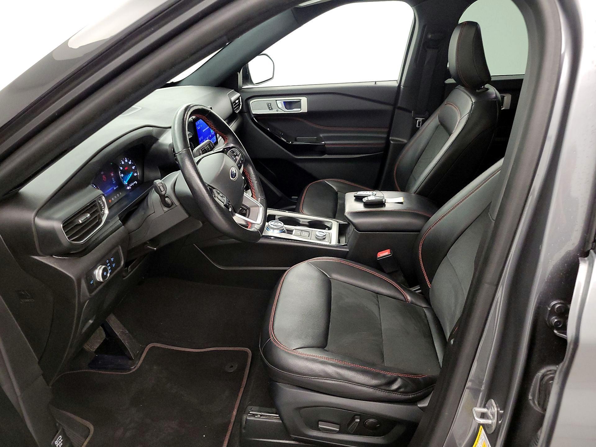 Thumbnail: 2022 Ford Explorer - 11