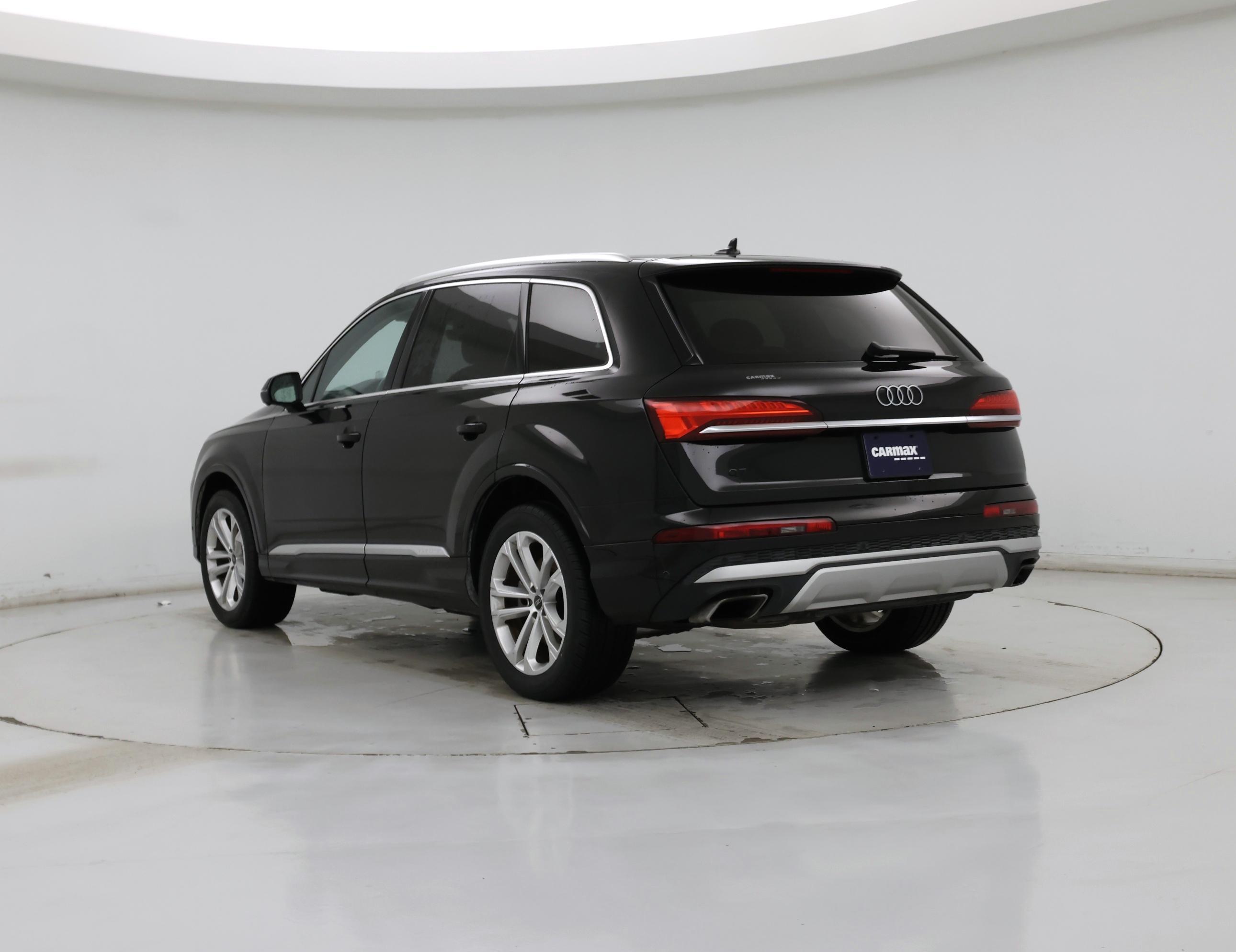 Thumbnail: 2025 Audi Q7 - 2