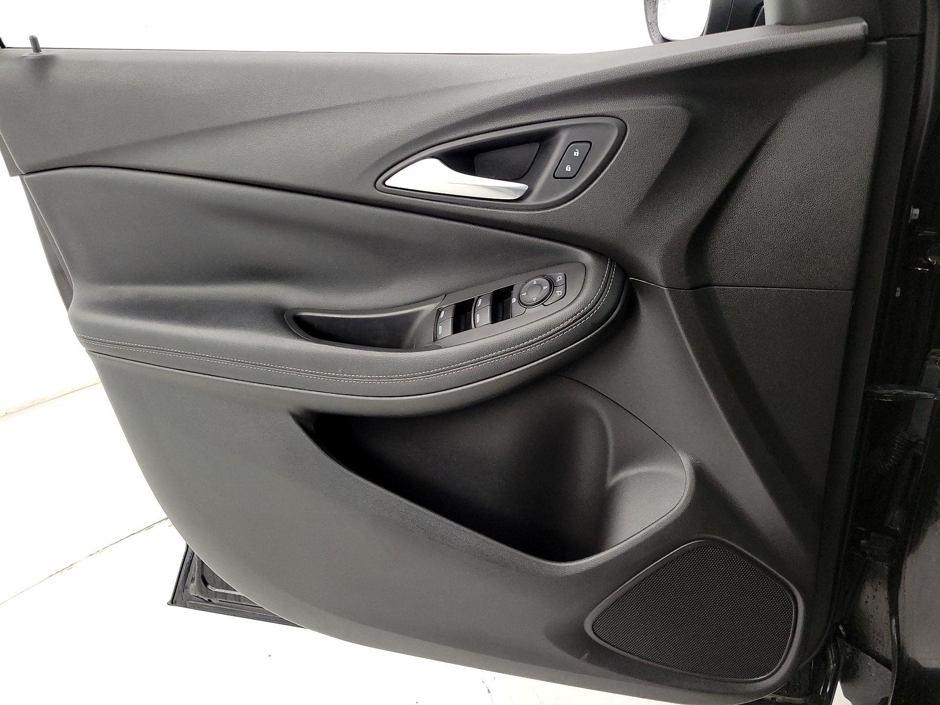 Thumbnail: 2021 Buick Encore GX - 12