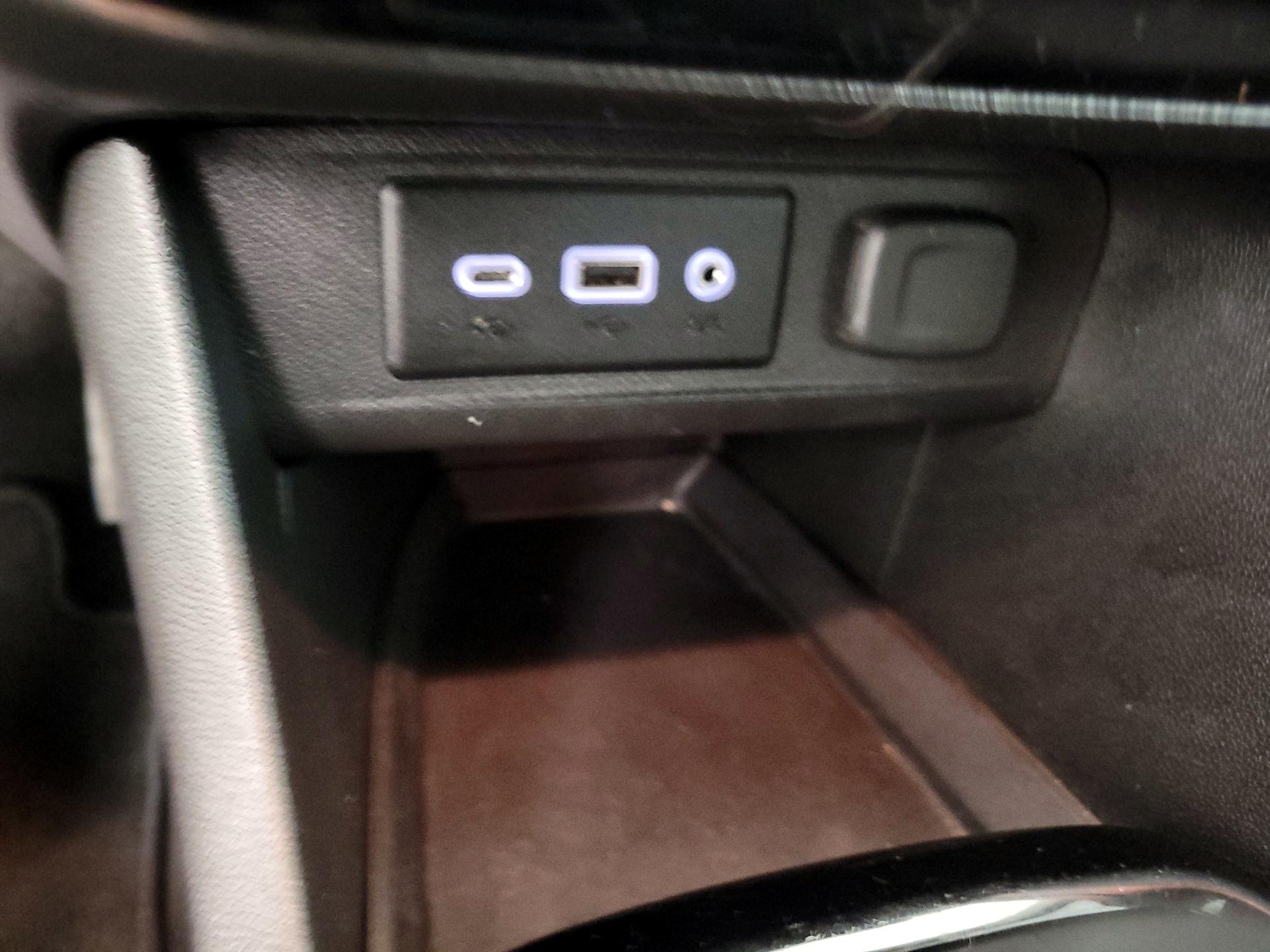 Thumbnail: 2021 Buick Encore GX - 18