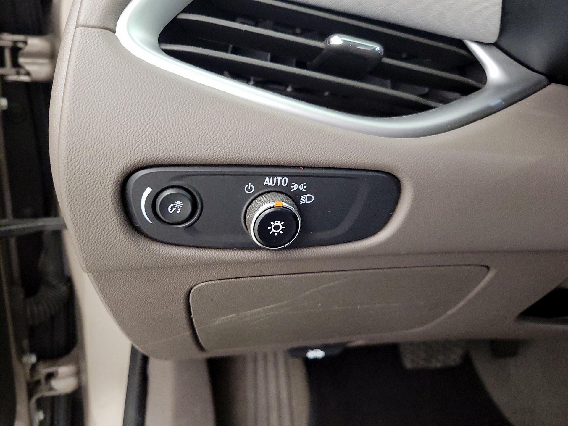 Thumbnail: 2024 Chevrolet Malibu - 13