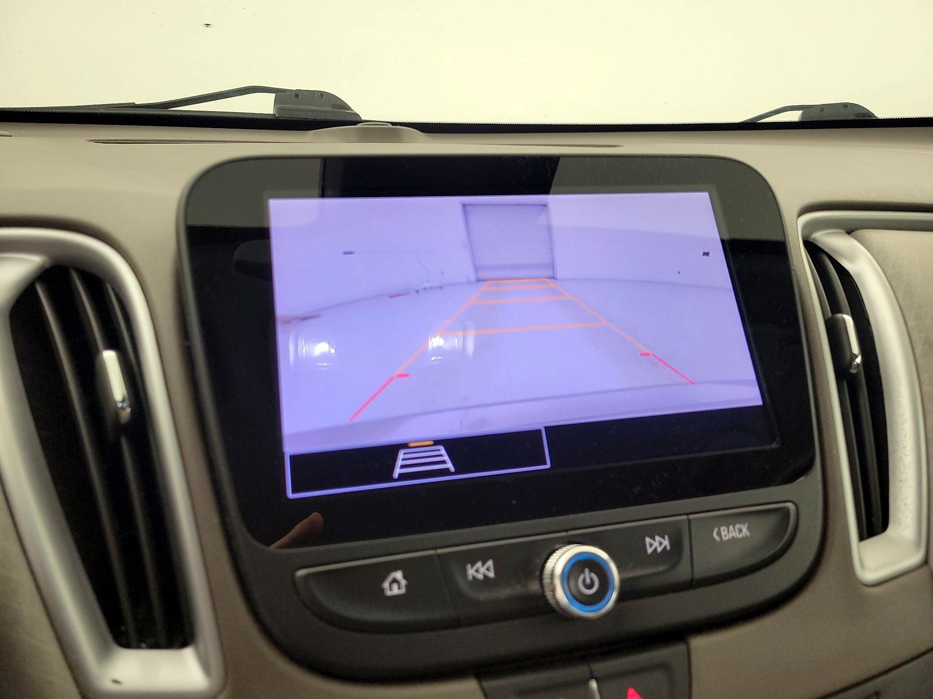 Thumbnail: 2024 Chevrolet Malibu - 14