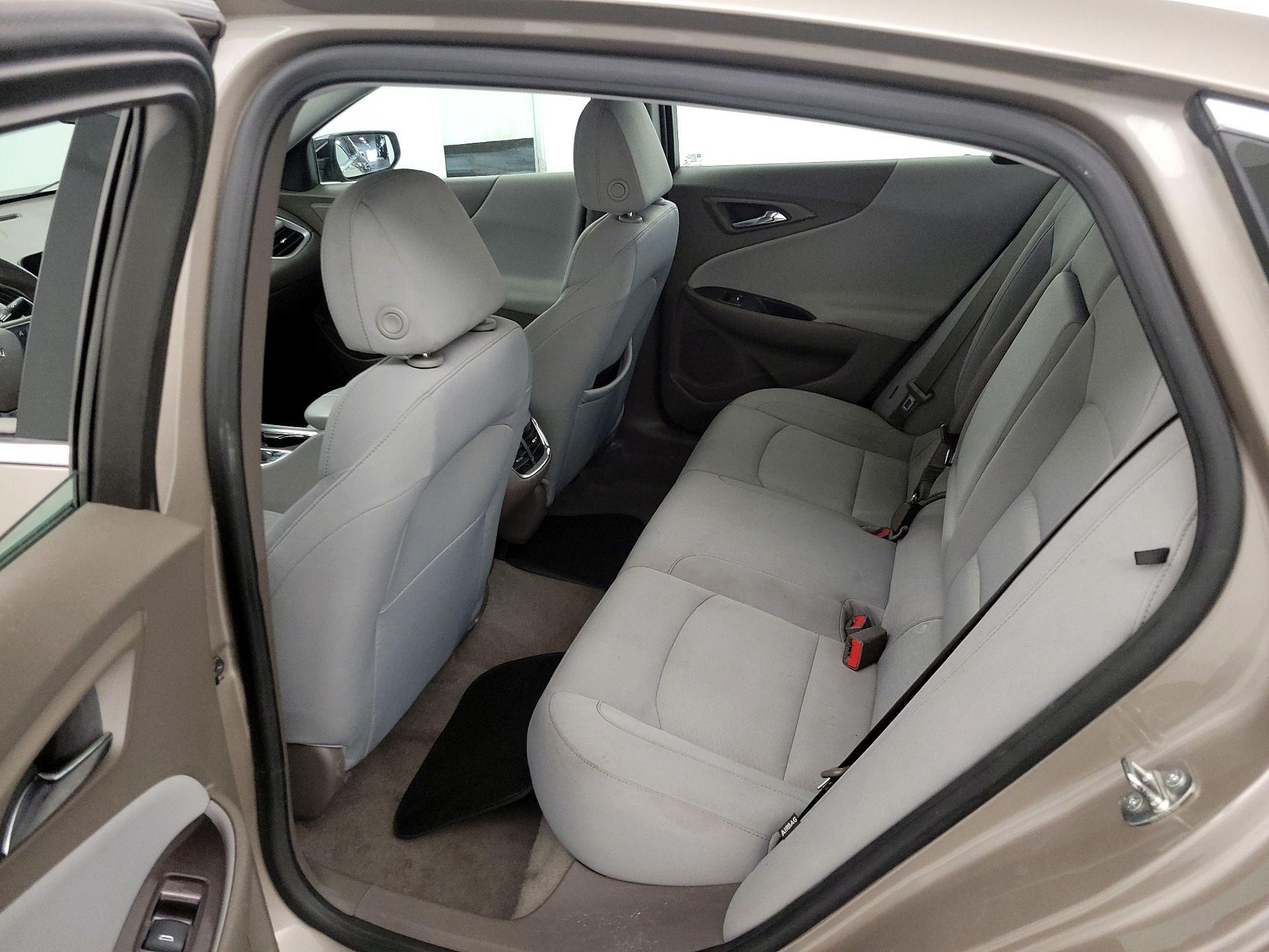 Thumbnail: 2024 Chevrolet Malibu - 19