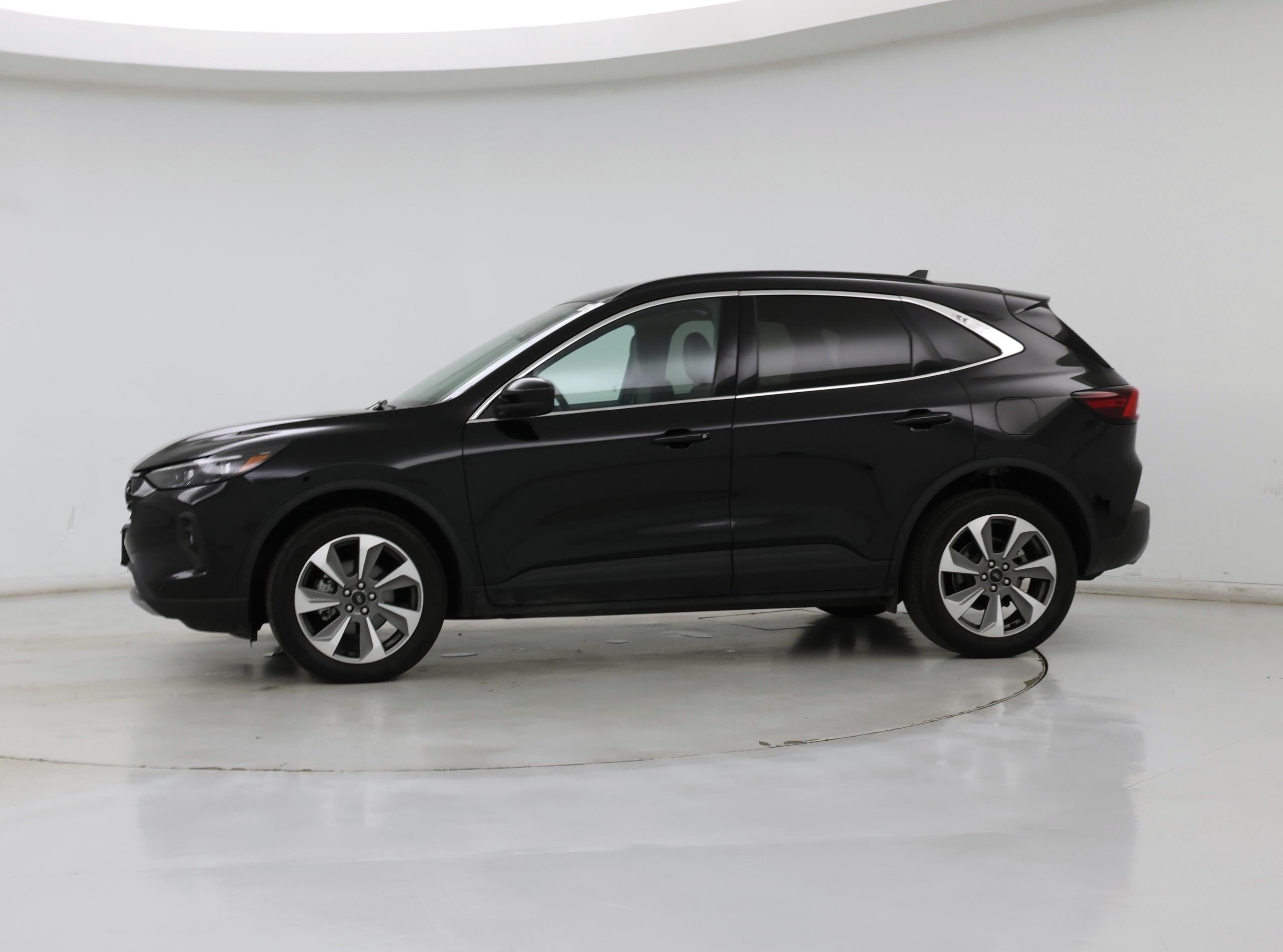 Thumbnail: 2024 Ford Escape - 3