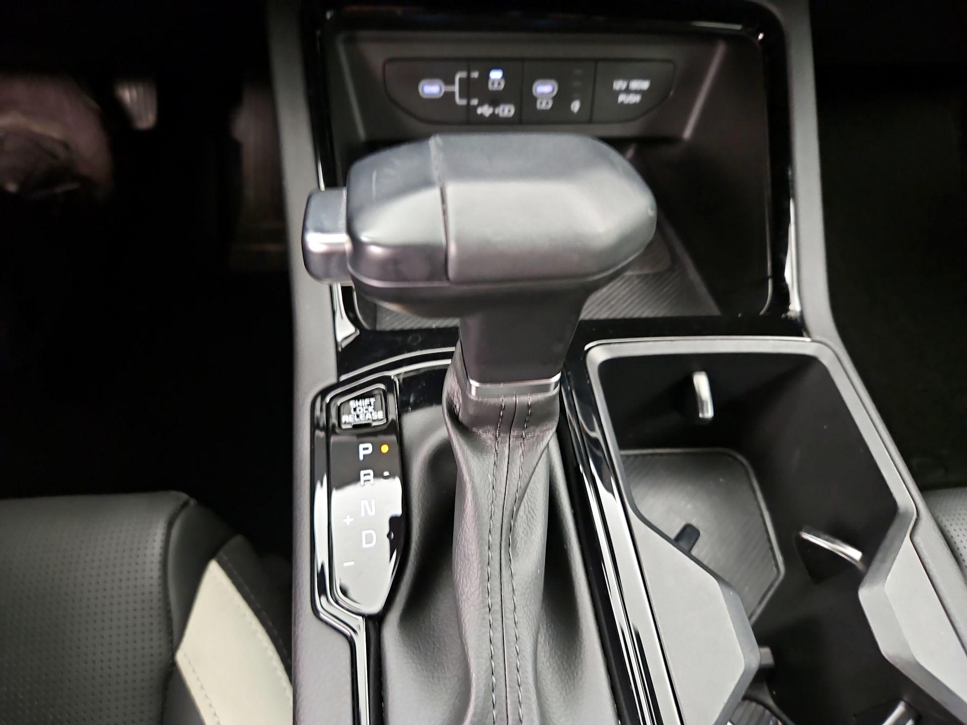 Thumbnail: 2025 Kia K5 - 17