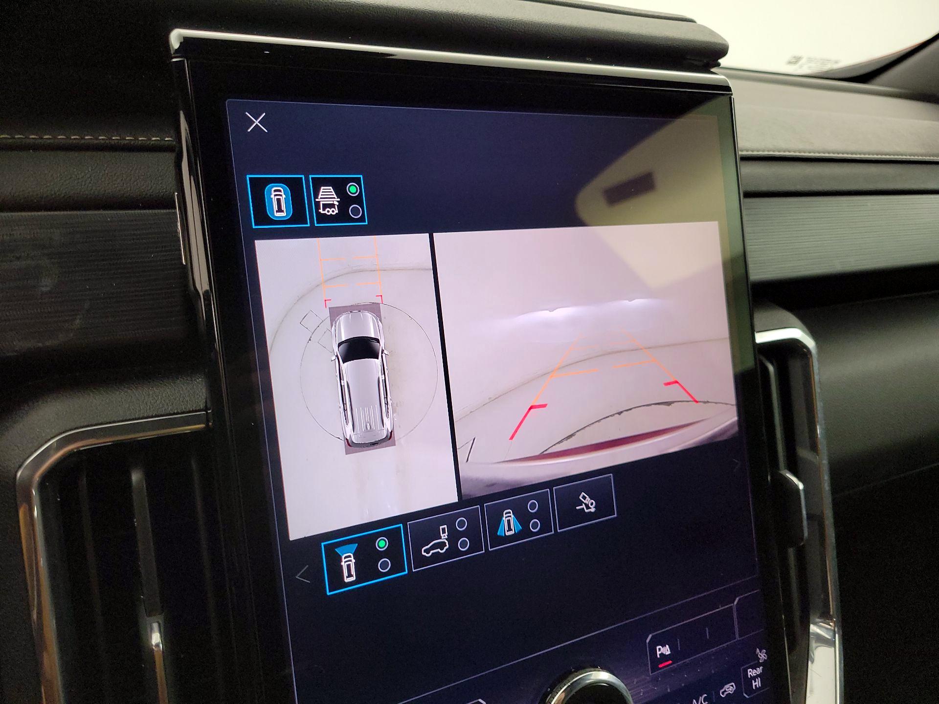 Thumbnail: 2024 GMC Acadia - 14