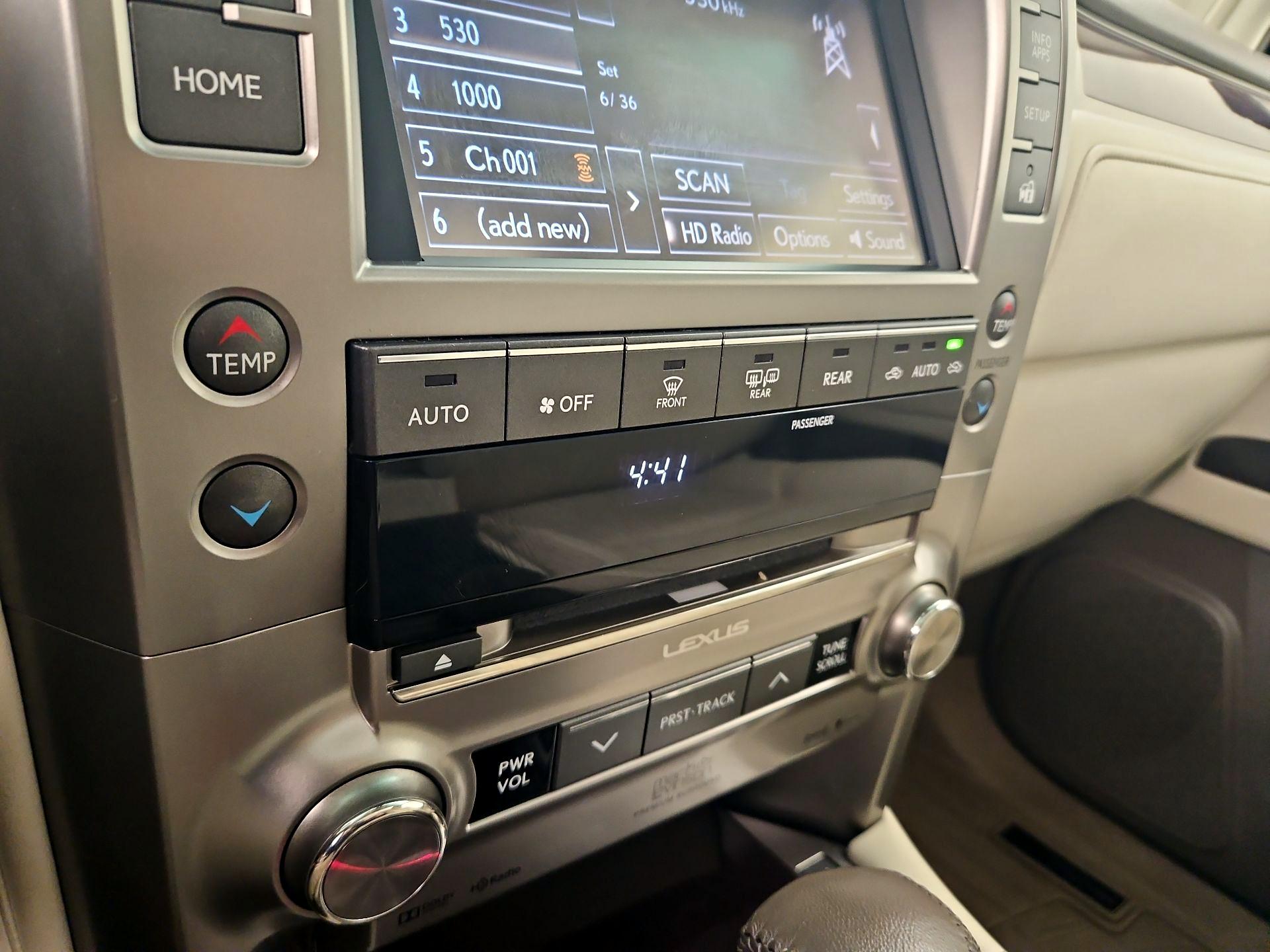 Thumbnail: 2017 Lexus GX - 17