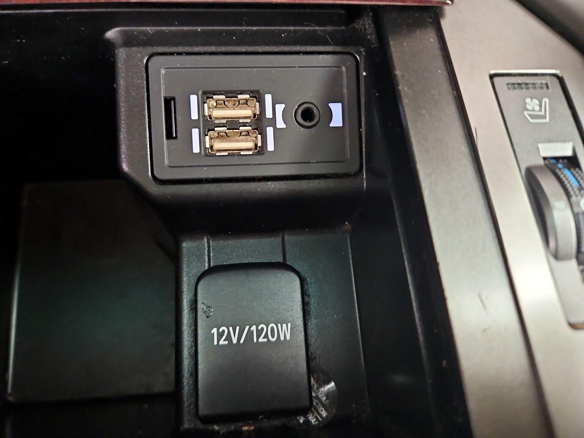 Thumbnail: 2017 Lexus GX - 19