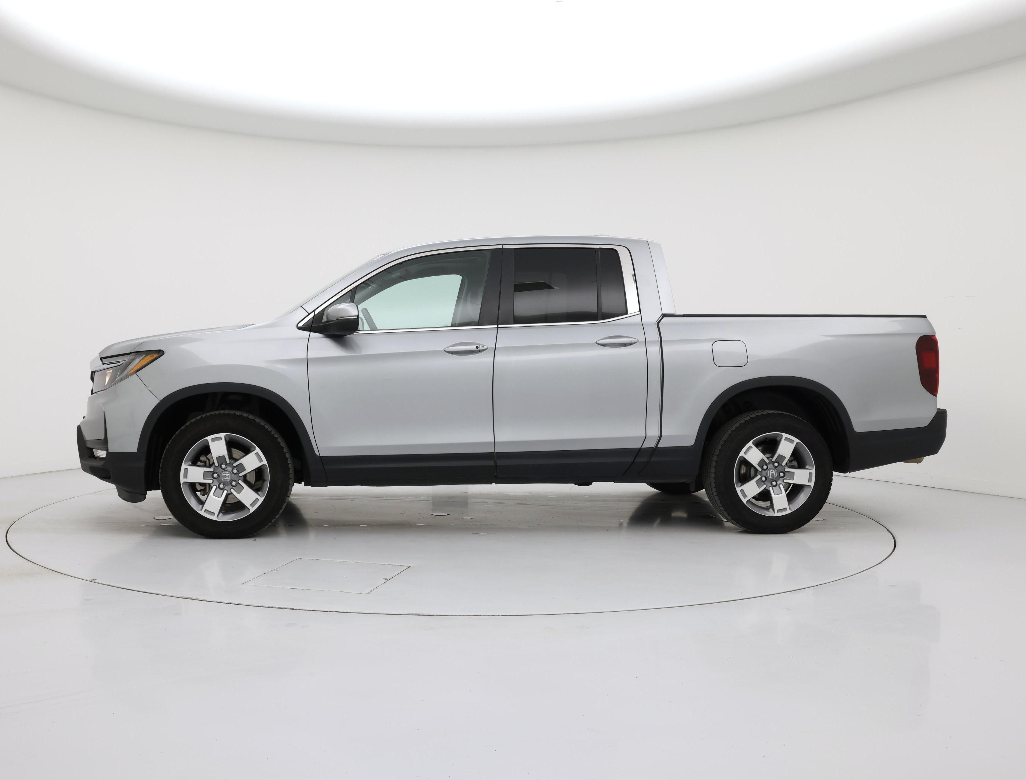 Thumbnail: 2025 Honda Ridgeline - 3