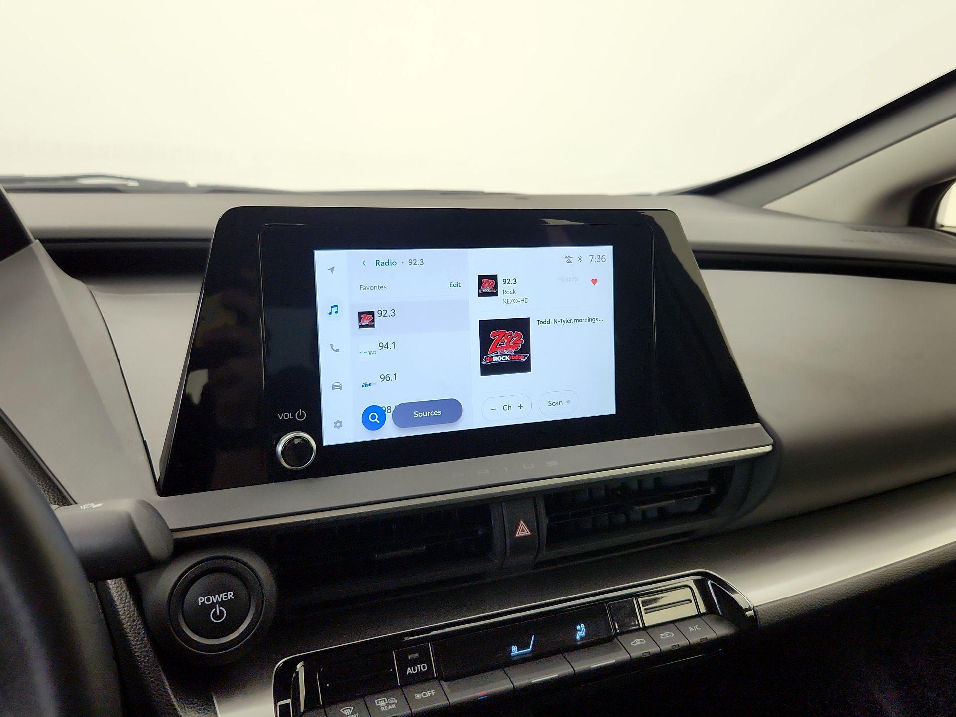 Thumbnail: 2025 Toyota Prius - 15