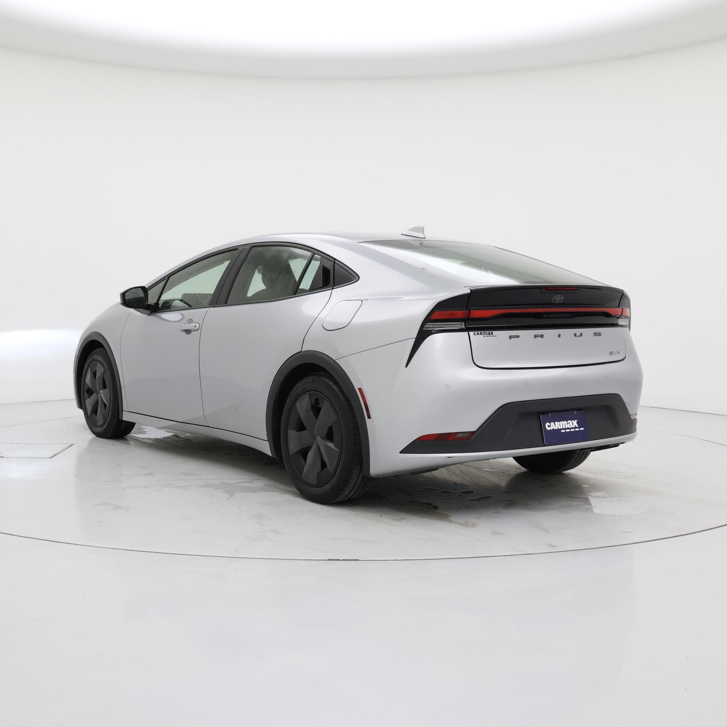 Thumbnail: 2025 Toyota Prius - 2