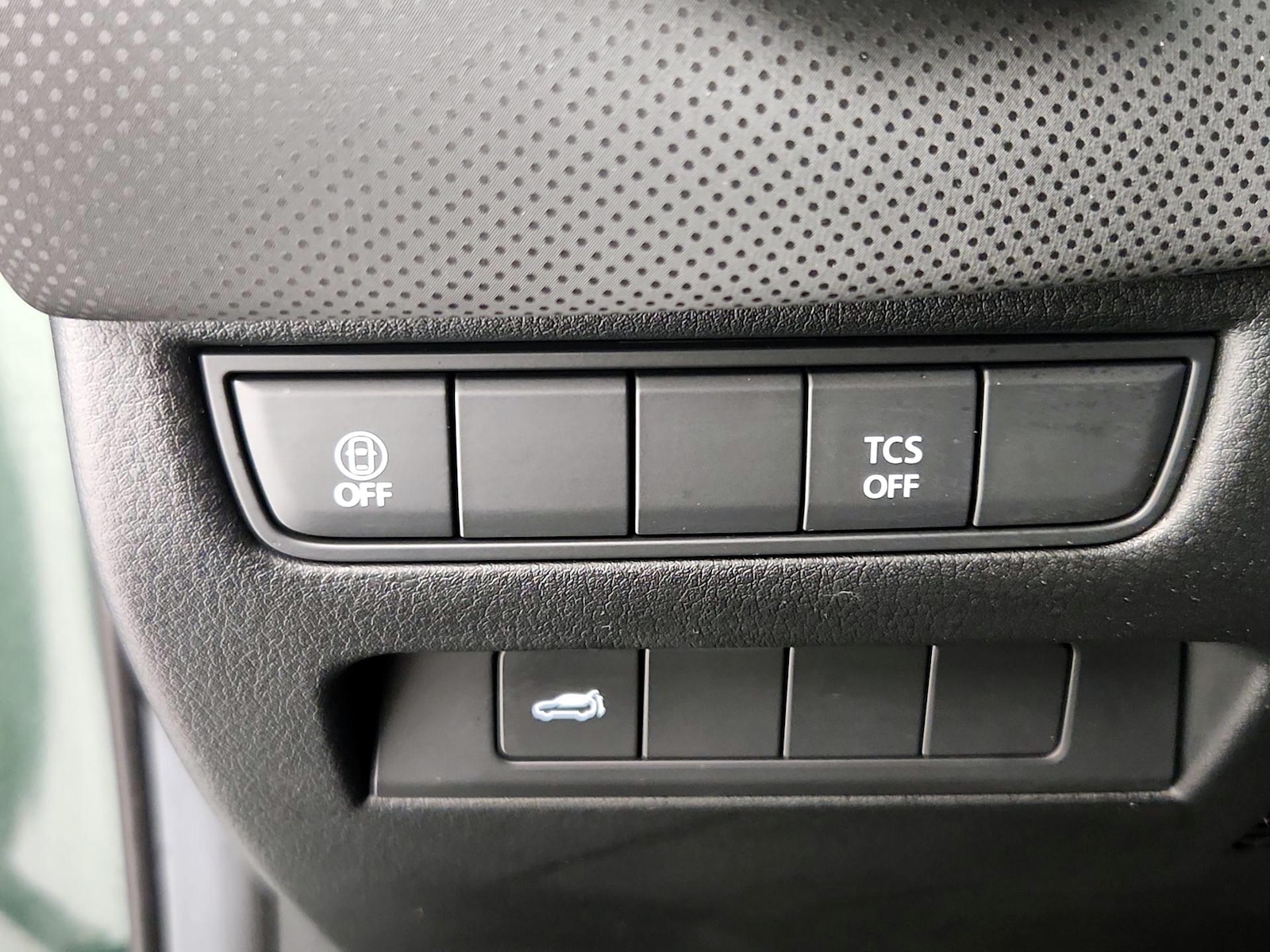 2025 Mazda CX-50 Premium - Photo 14
