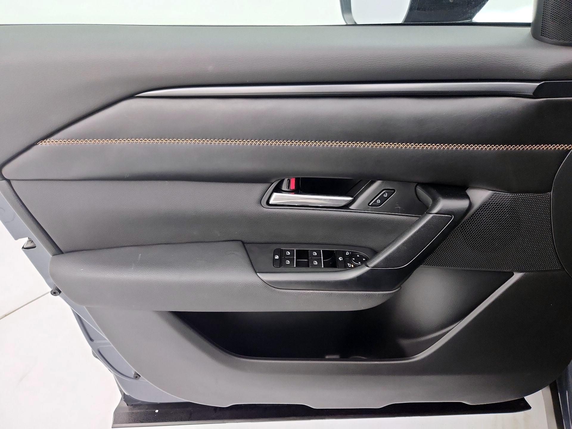 Thumbnail: 2025 Mazda CX-50 - 12