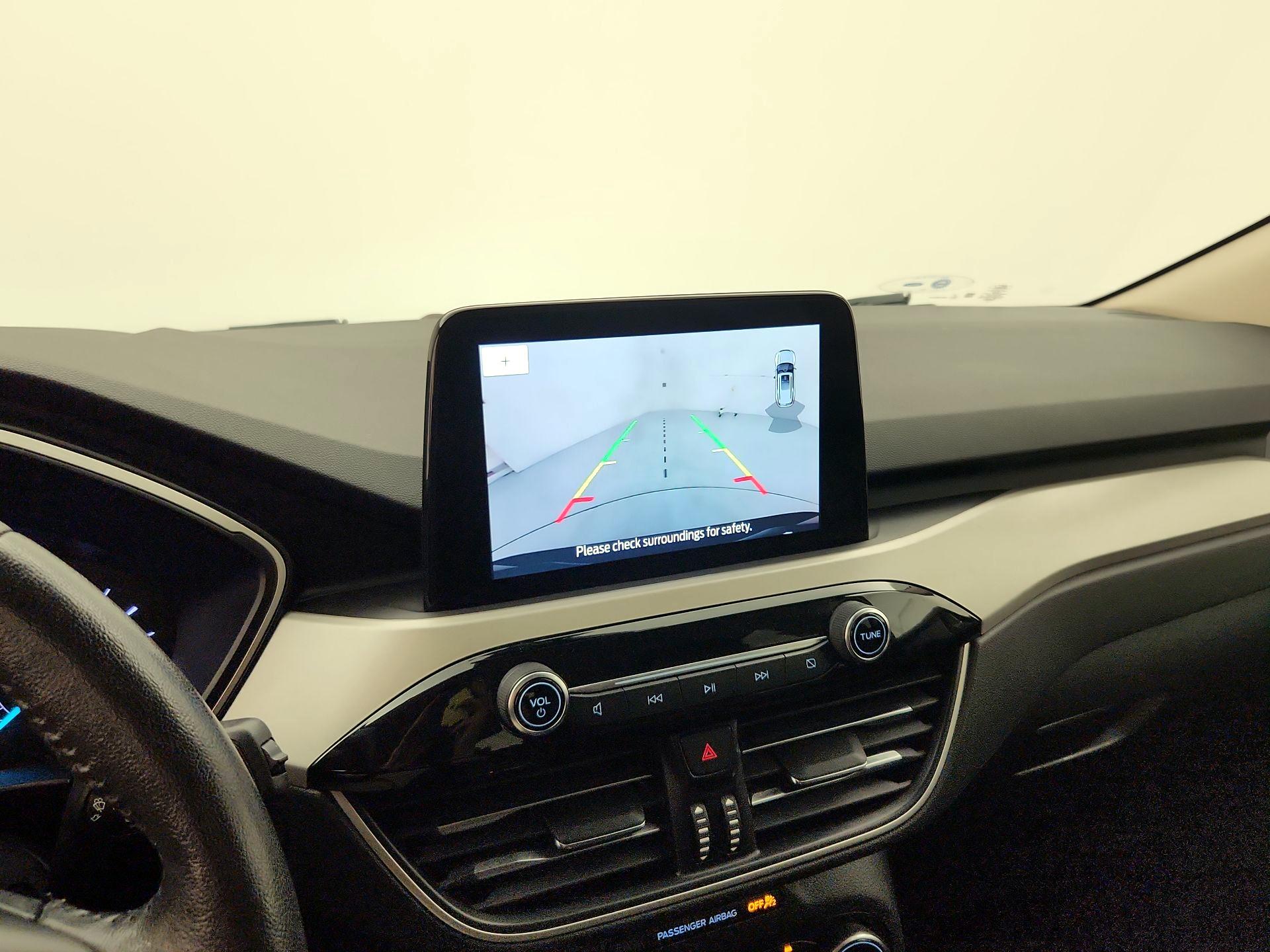 Thumbnail: 2020 Ford Escape - 15