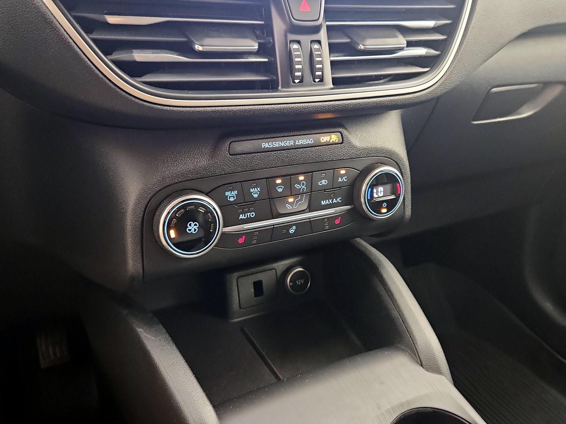 Thumbnail: 2020 Ford Escape - 17