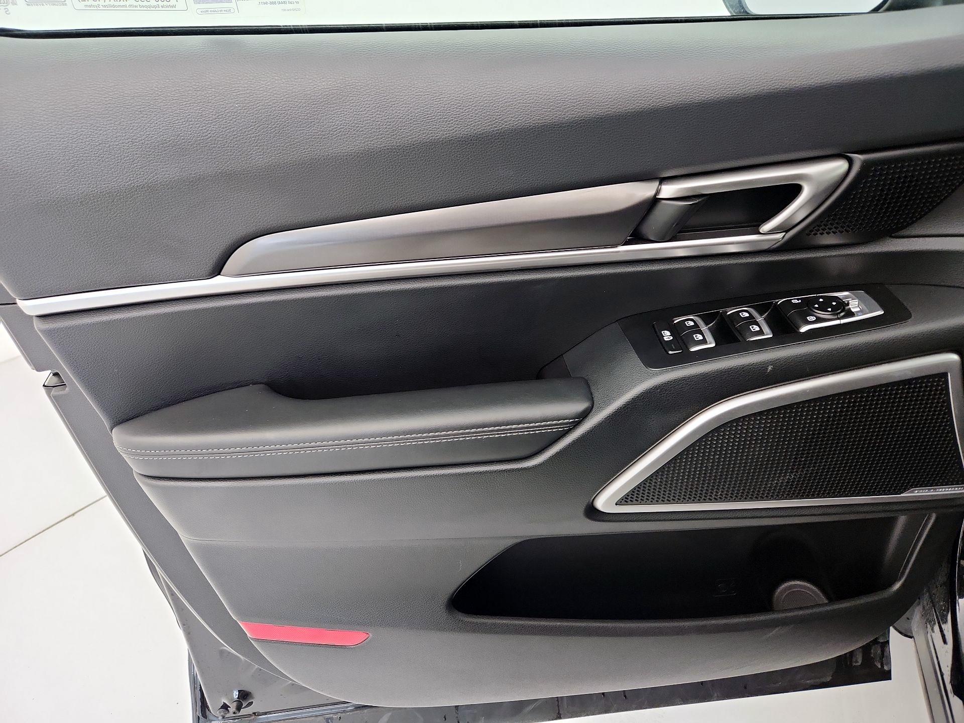 Thumbnail: 2025 Kia Telluride - 12