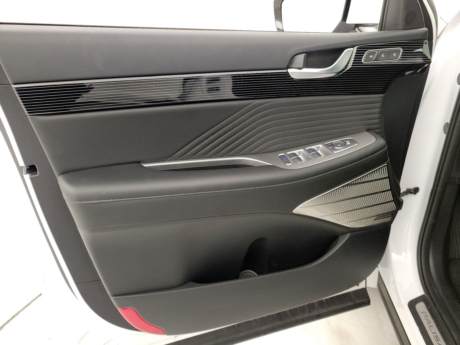 Thumbnail: 2025 Hyundai Palisade - 12