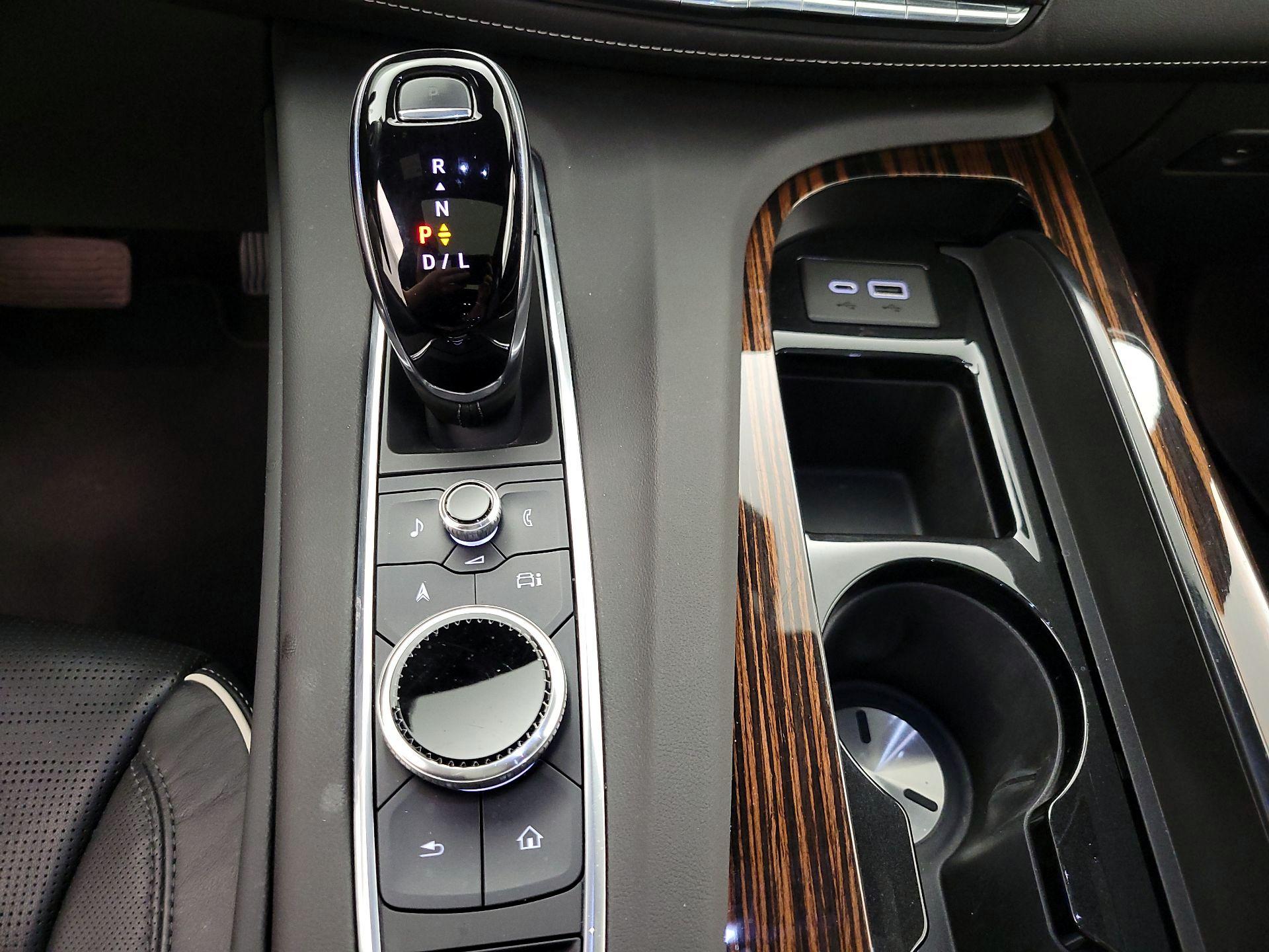 Thumbnail: 2023 Cadillac Escalade - 18