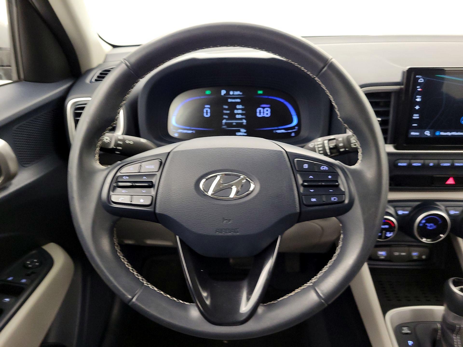 Thumbnail: 2024 Hyundai Venue - 10