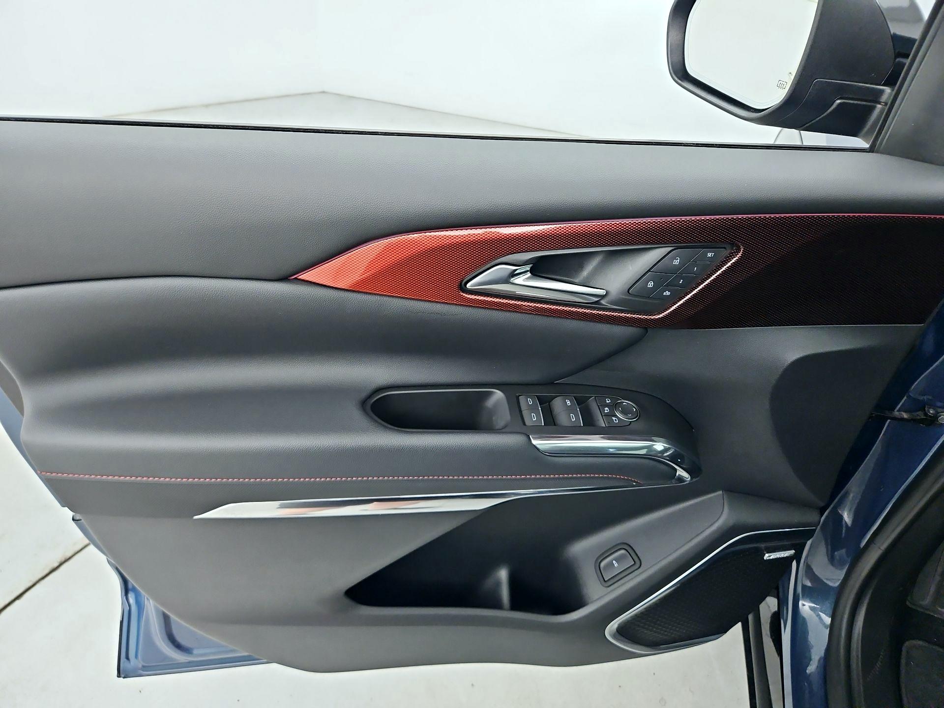 Thumbnail: 2024 Chevrolet Traverse - 12