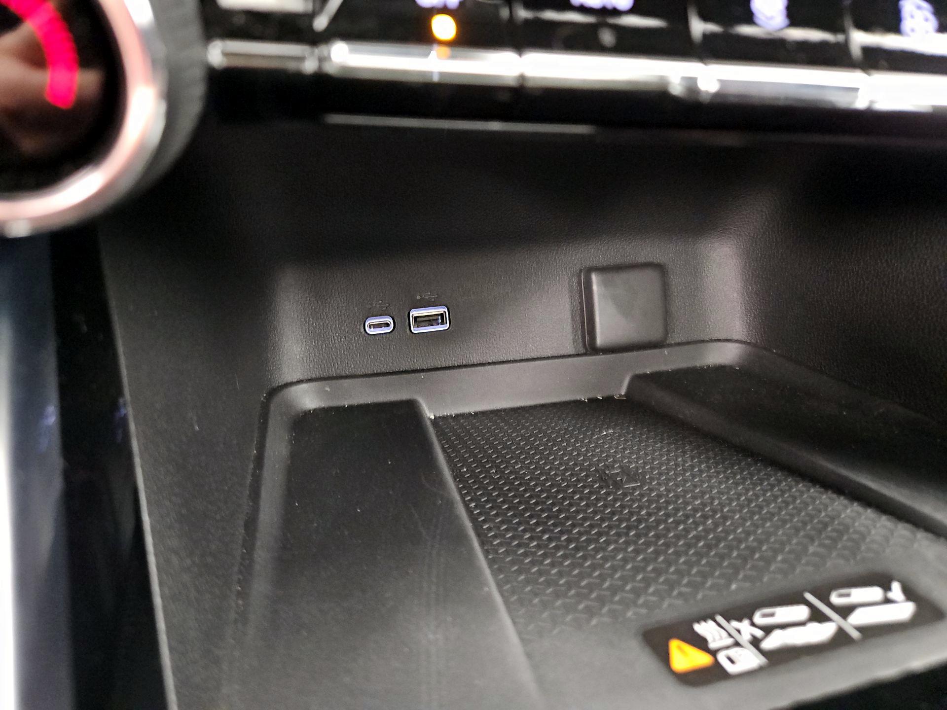 Thumbnail: 2024 Chevrolet Traverse - 19