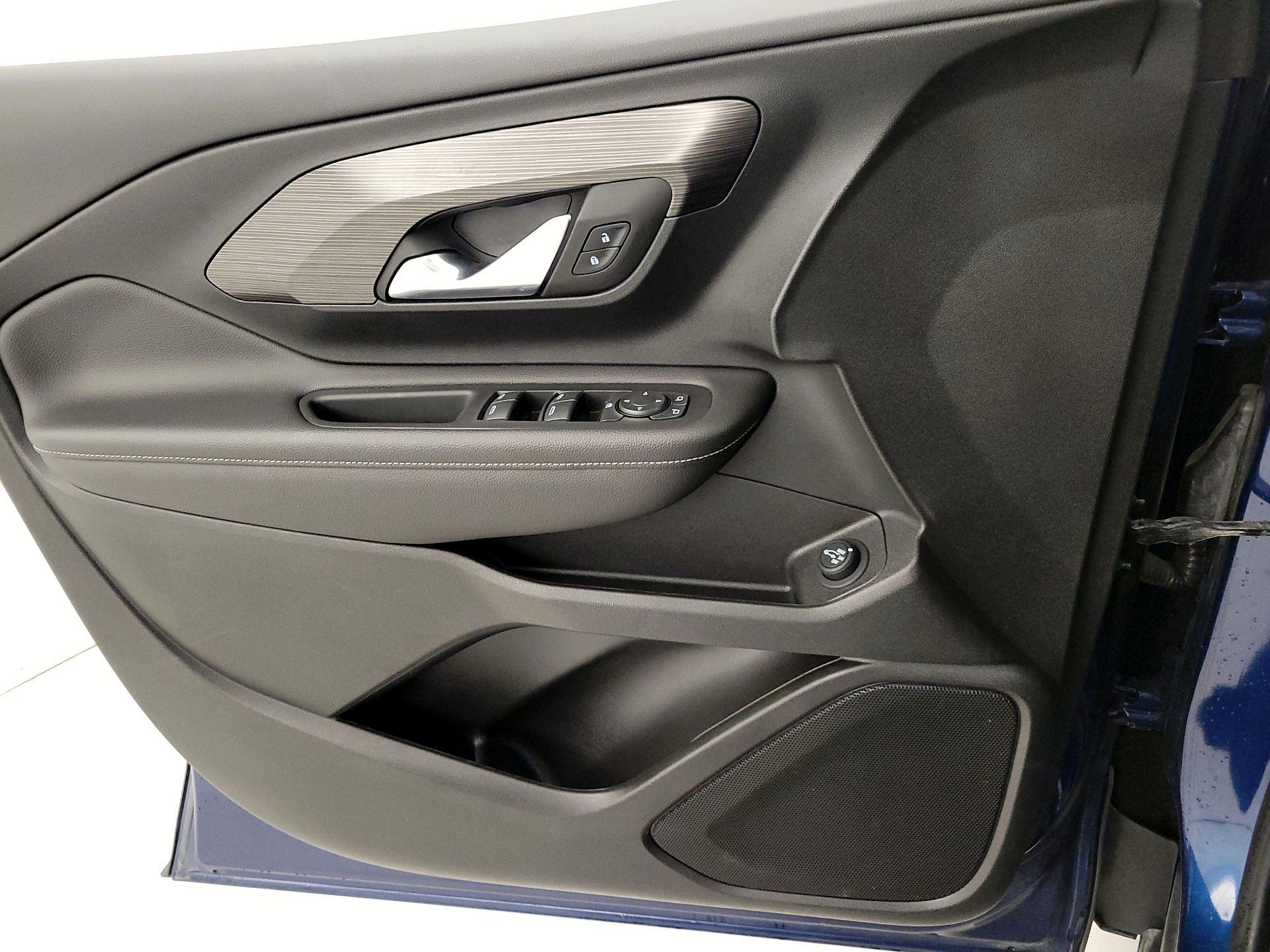 Thumbnail: 2022 GMC Terrain - 12