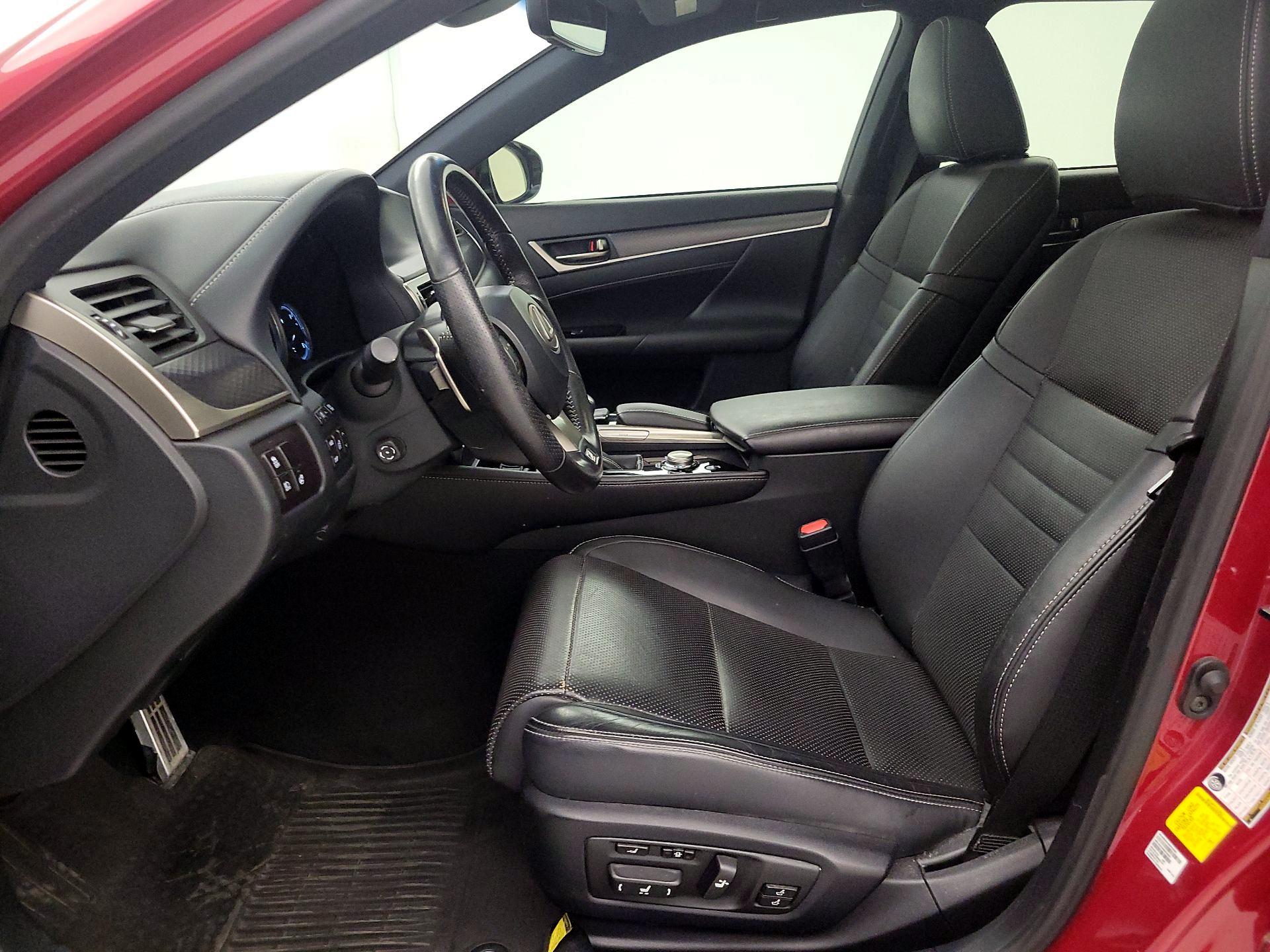 Thumbnail: 2020 Lexus GS - 11