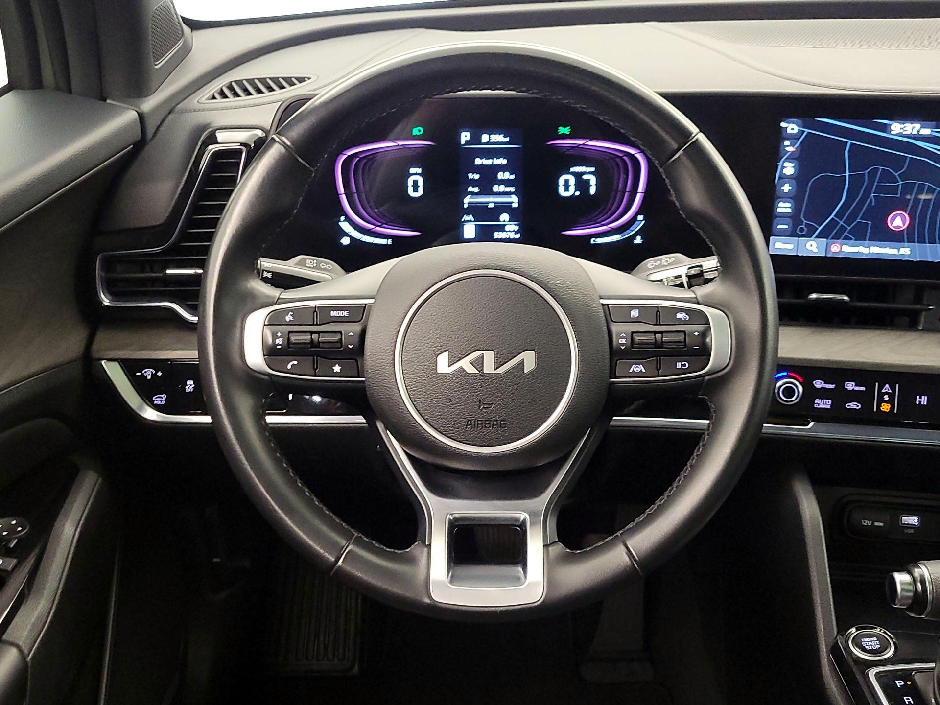 Thumbnail: 2023 Kia Sportage - 10