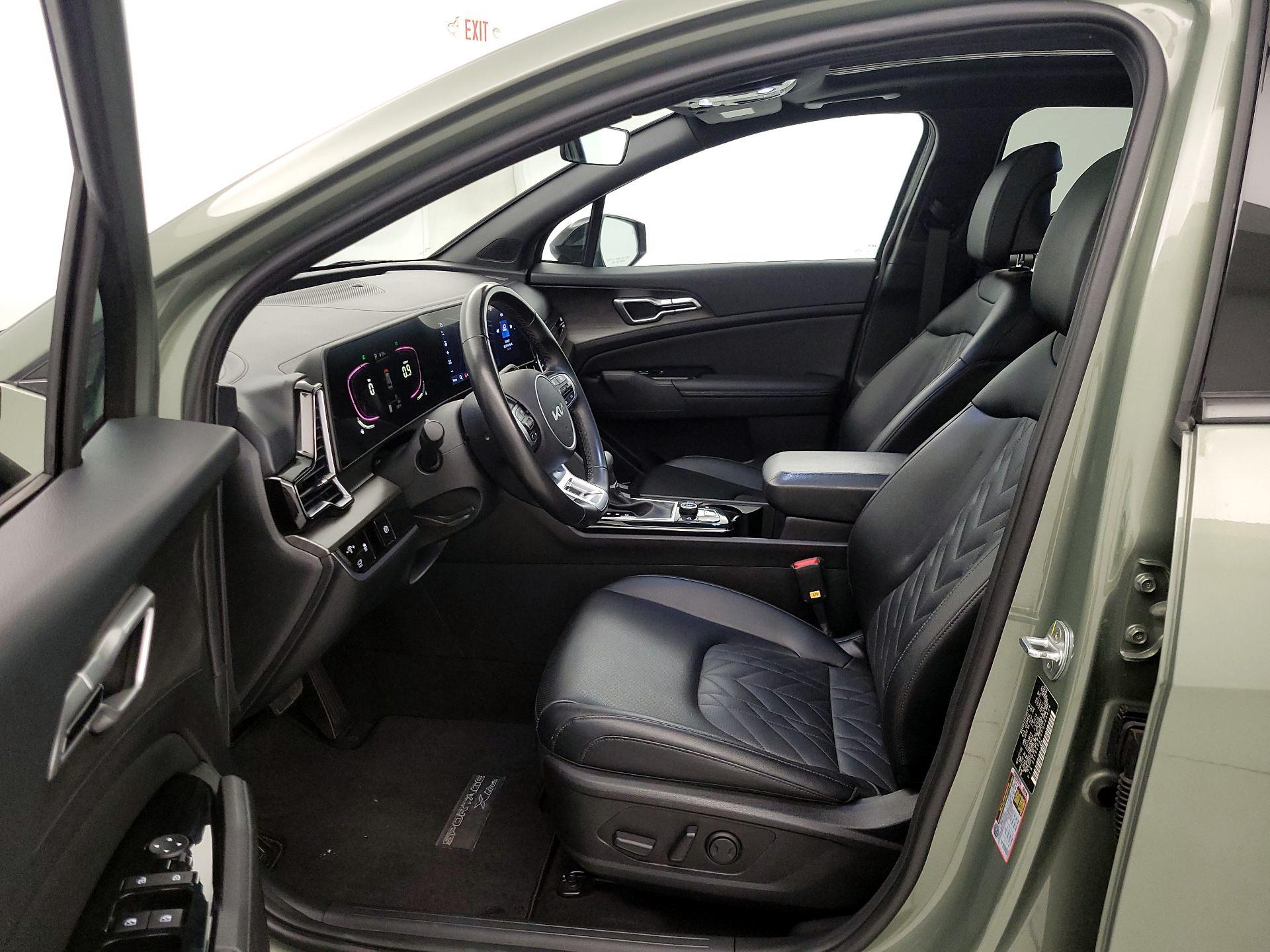 Thumbnail: 2023 Kia Sportage - 11