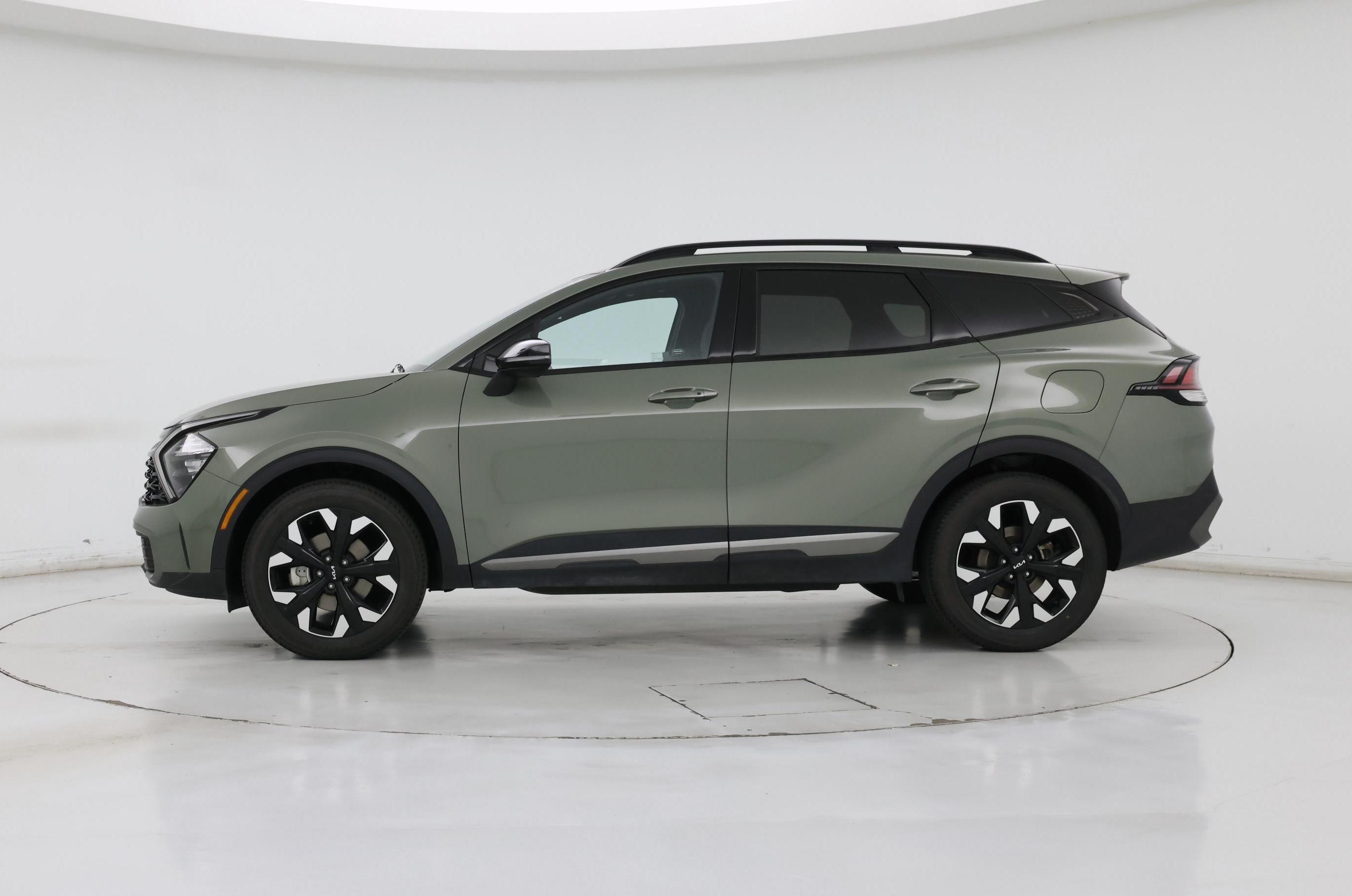 Thumbnail: 2023 Kia Sportage - 3