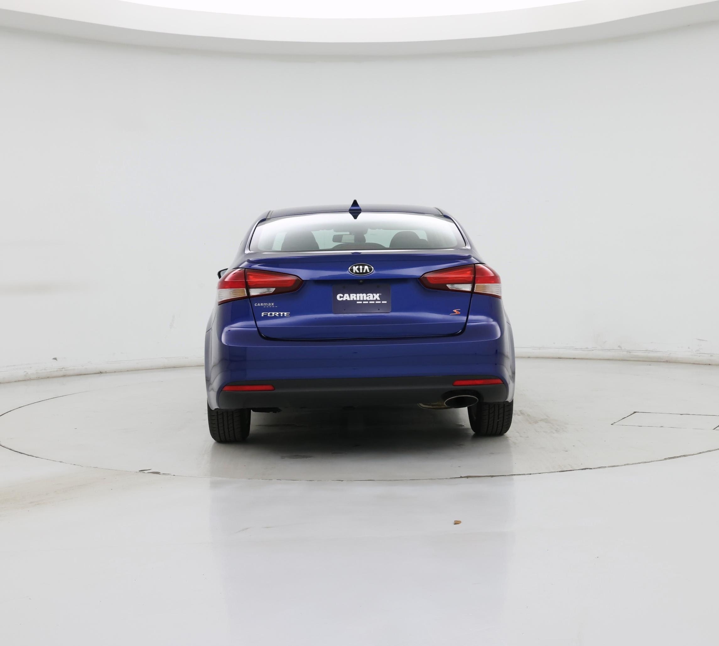 Thumbnail: 2017 Kia Forte - 6